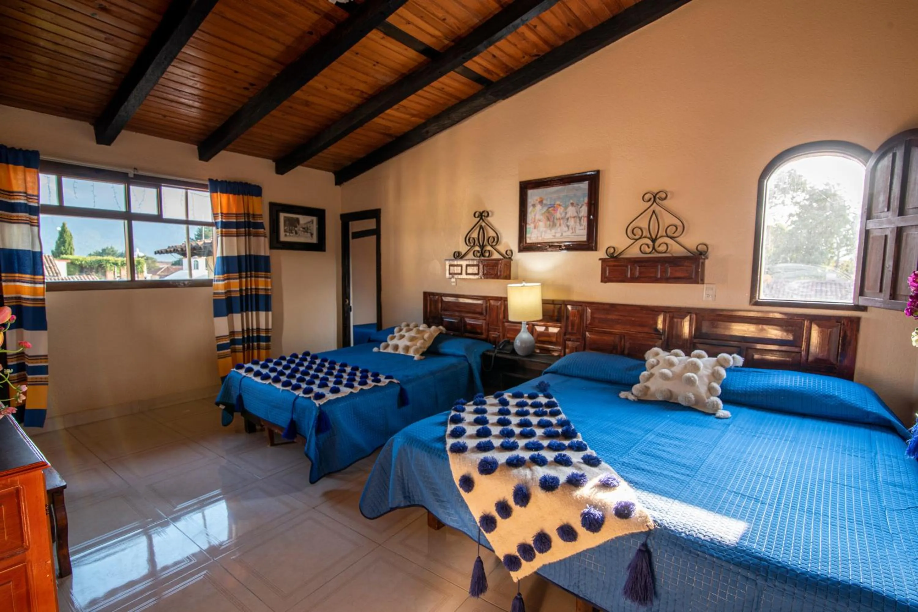 Quadruple Room in Hotel Palacio de Moctezuma