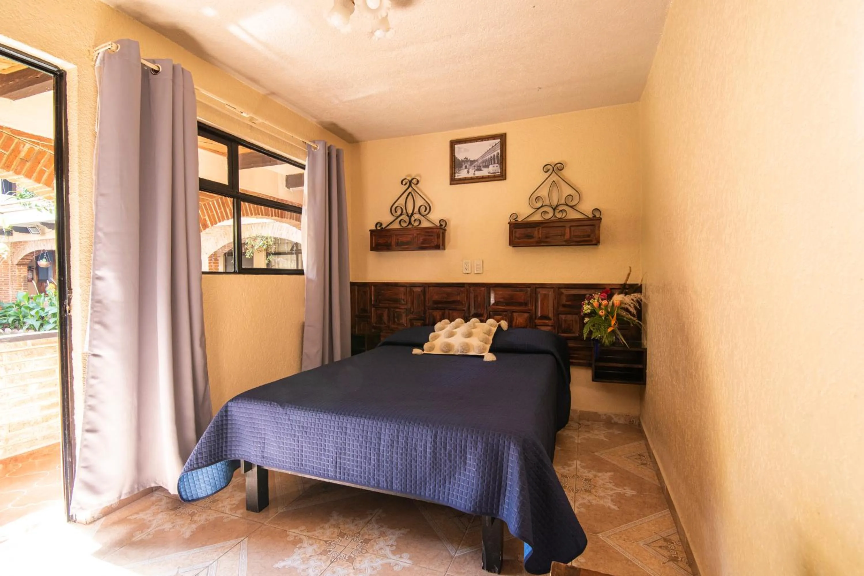 Single Room in Hotel Palacio de Moctezuma