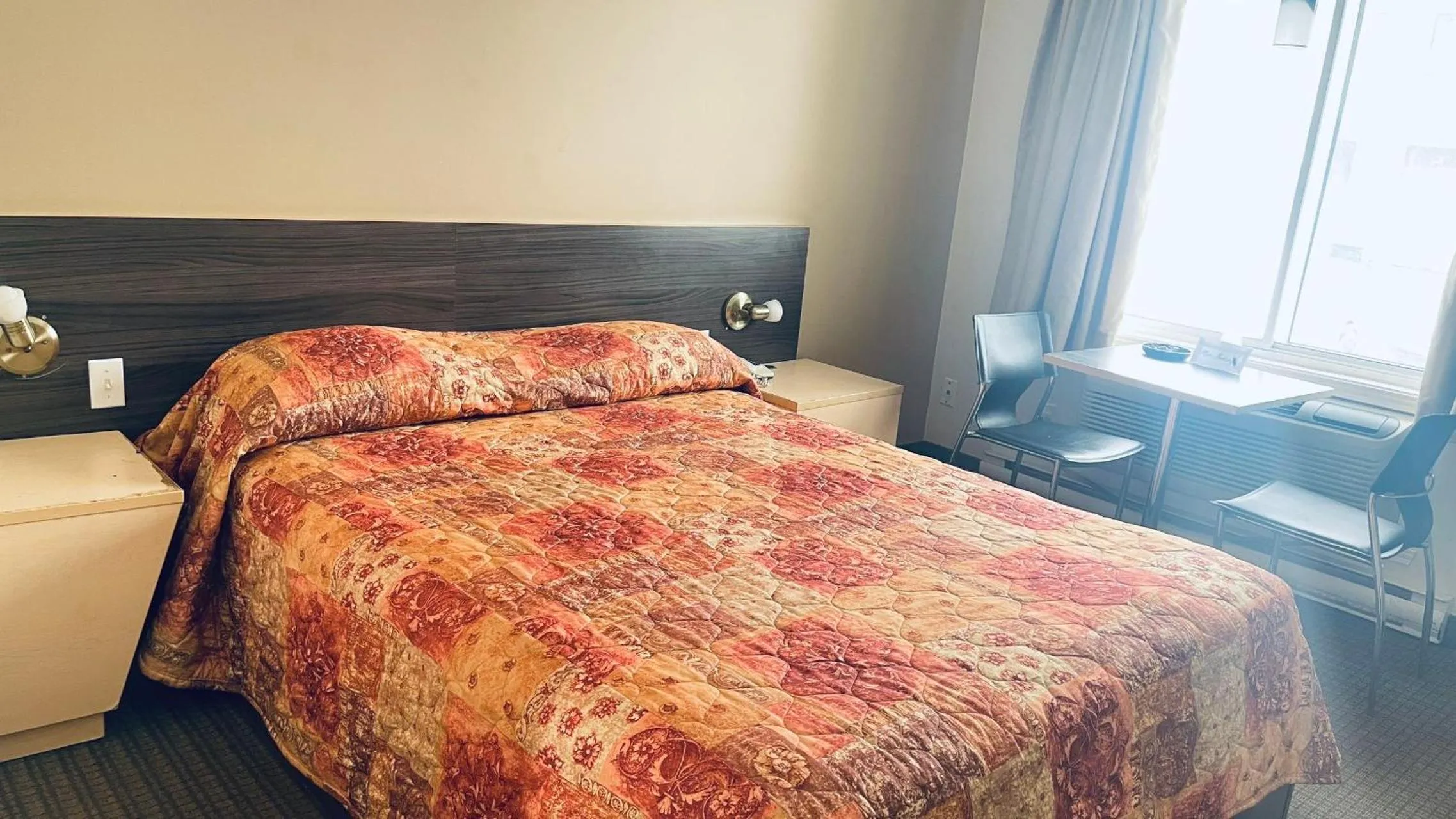 Superior Queen Room in Motel Falcon