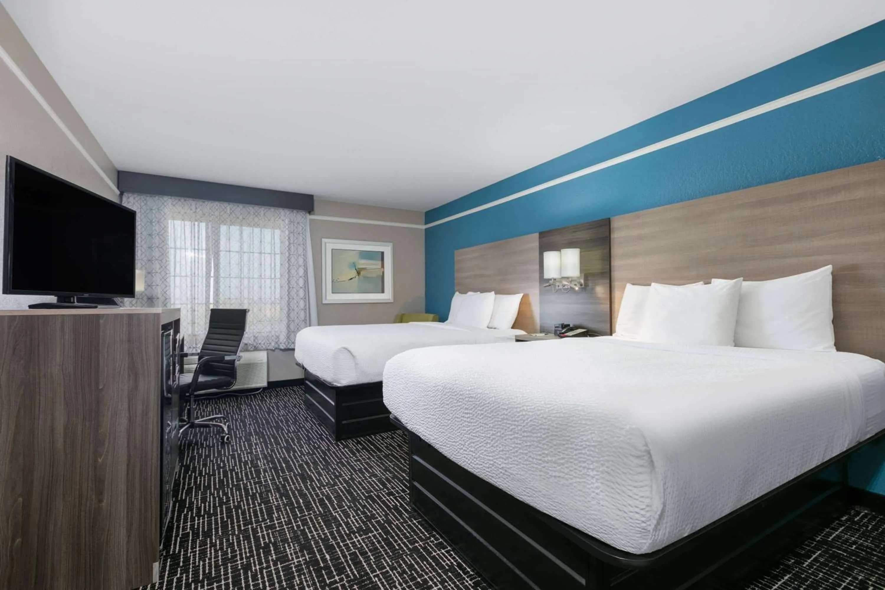 Deluxe Queen Room with Two Queen Beds in La Quinta by Wyndham Weatherford