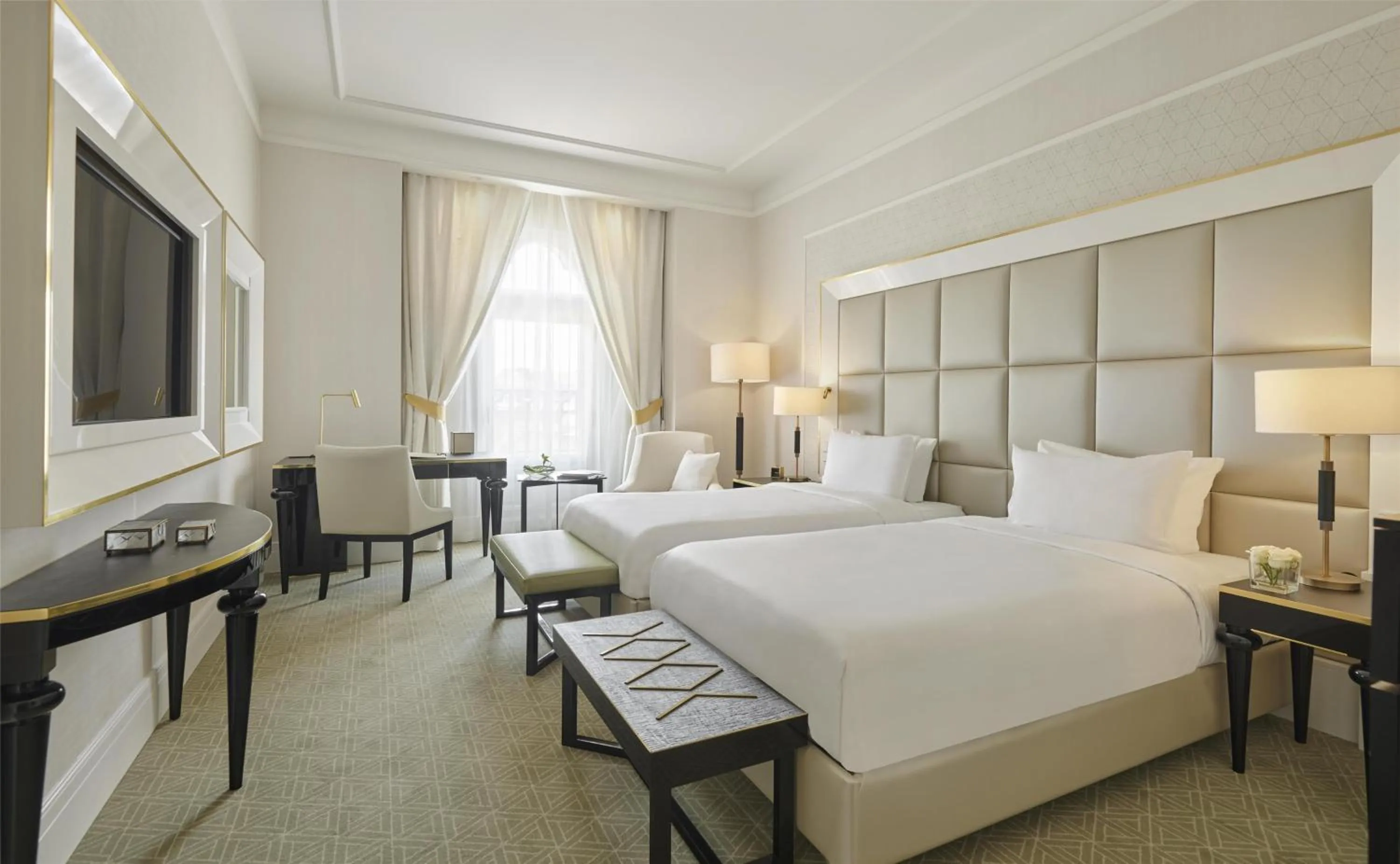 Premium Twin Room with City View in Párisi Udvar Hotel Budapest, part of Hyatt