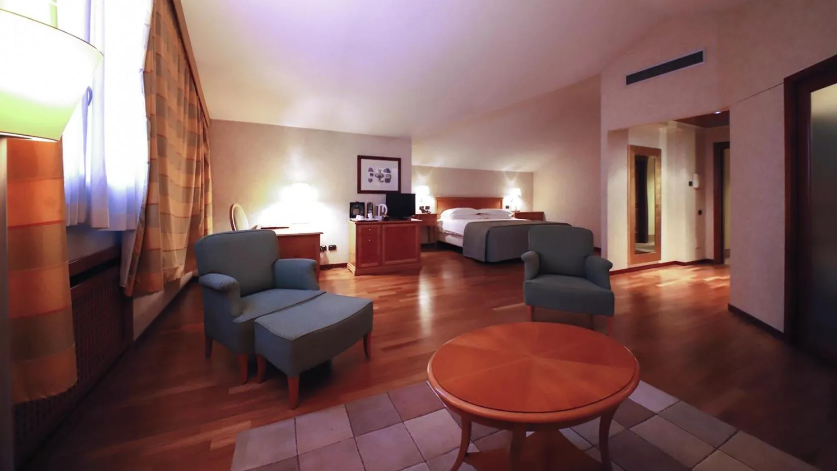 Family Suite - single occupancy in Monica Hotel Fiera