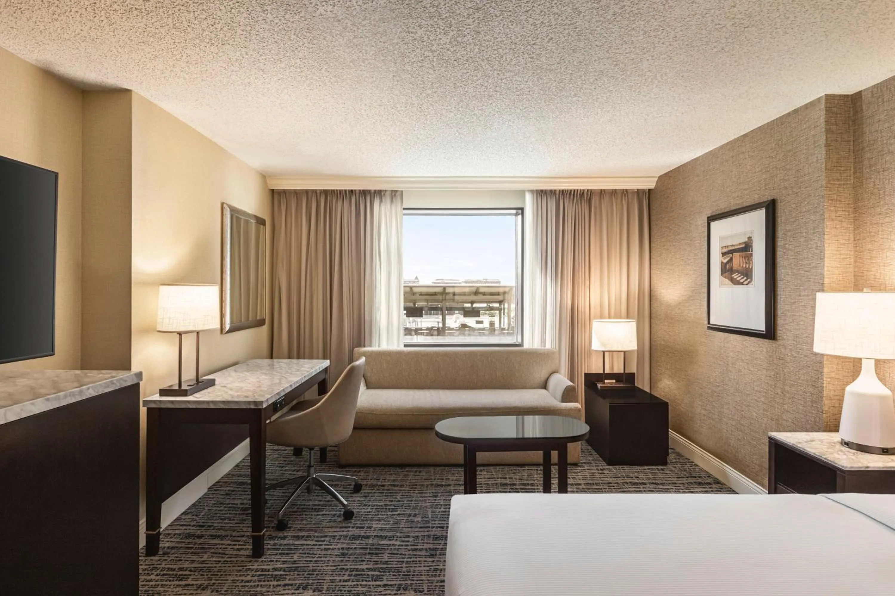 King Room with Pool View in Hilton Tampa Downtown