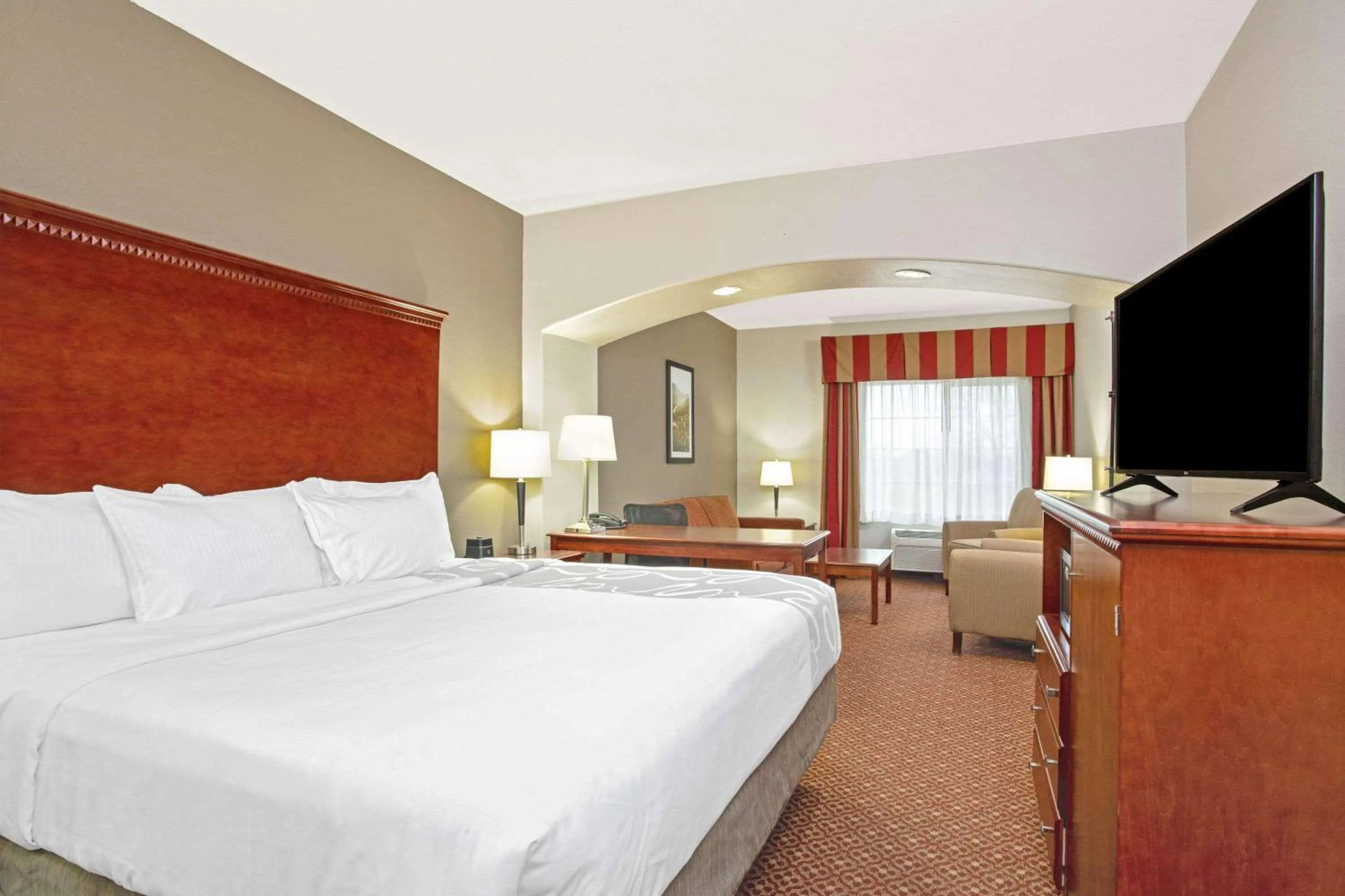 King Suite - Non-Smoking in La Quinta by Wyndham Fairfield TX