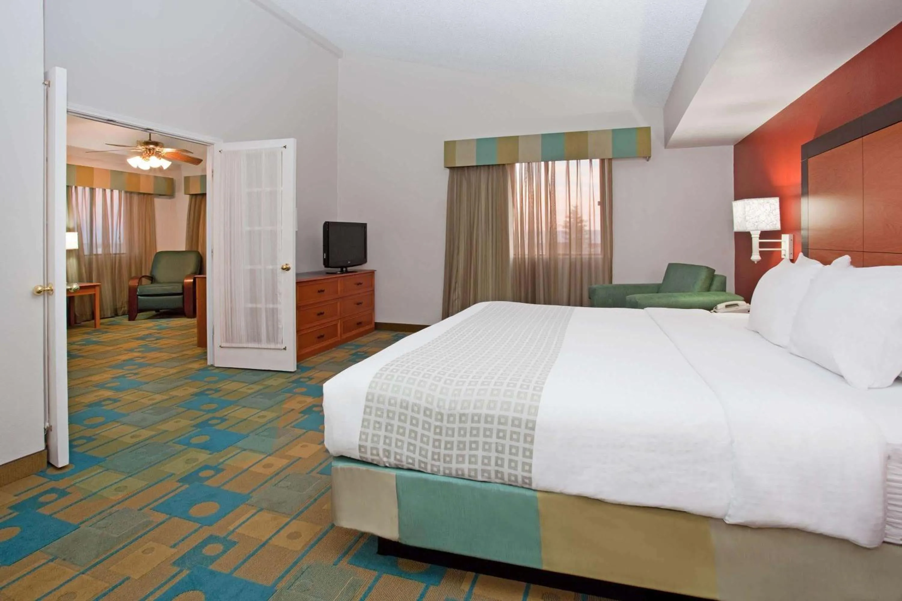 One-Bedroom King Suite - Non-Smoking in La Quinta Inn by Wyndham Cheyenne