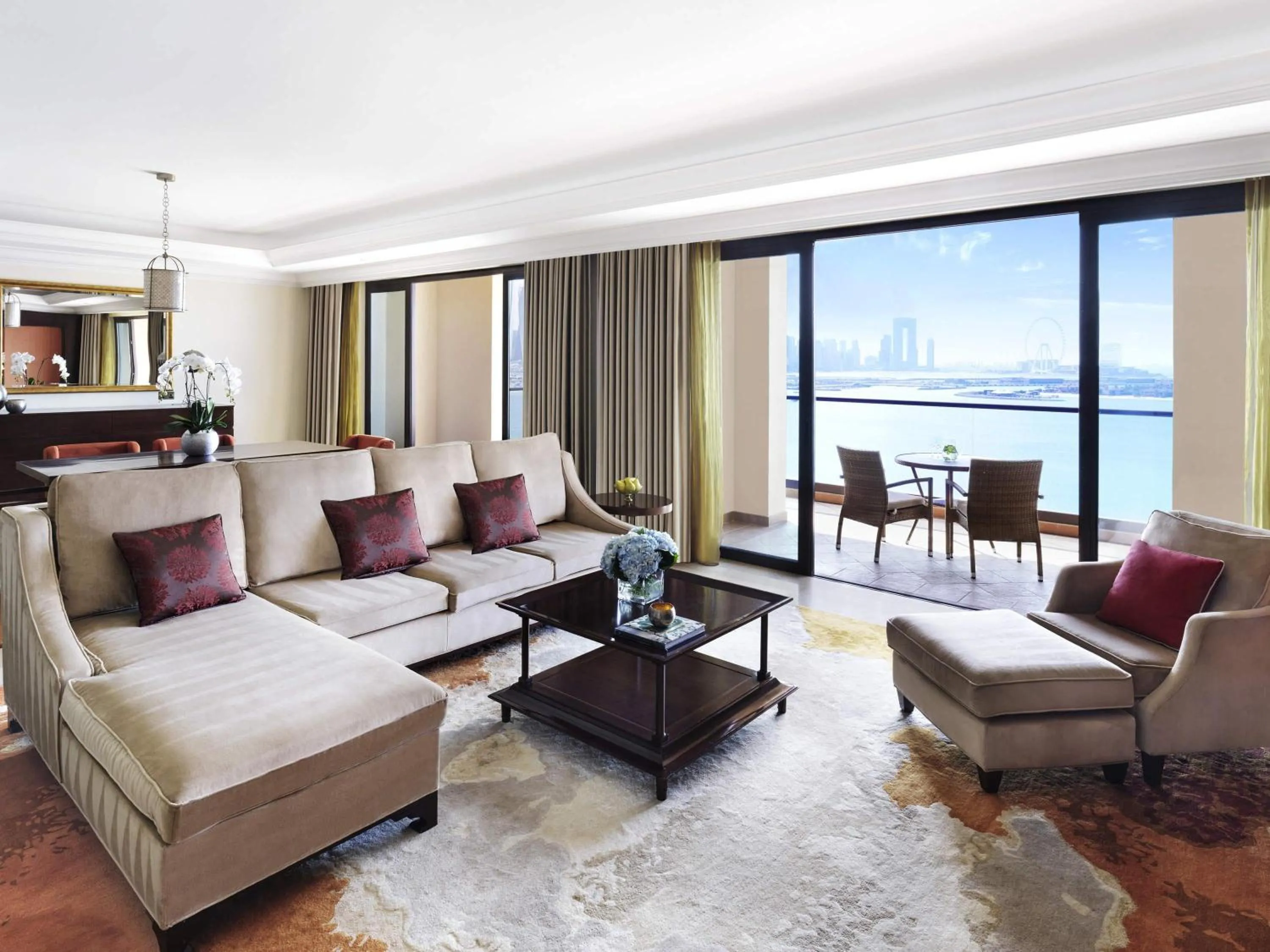 Deluxe One Bedroom Suite with Panoramic Palm Sea View in Fairmont The Palm