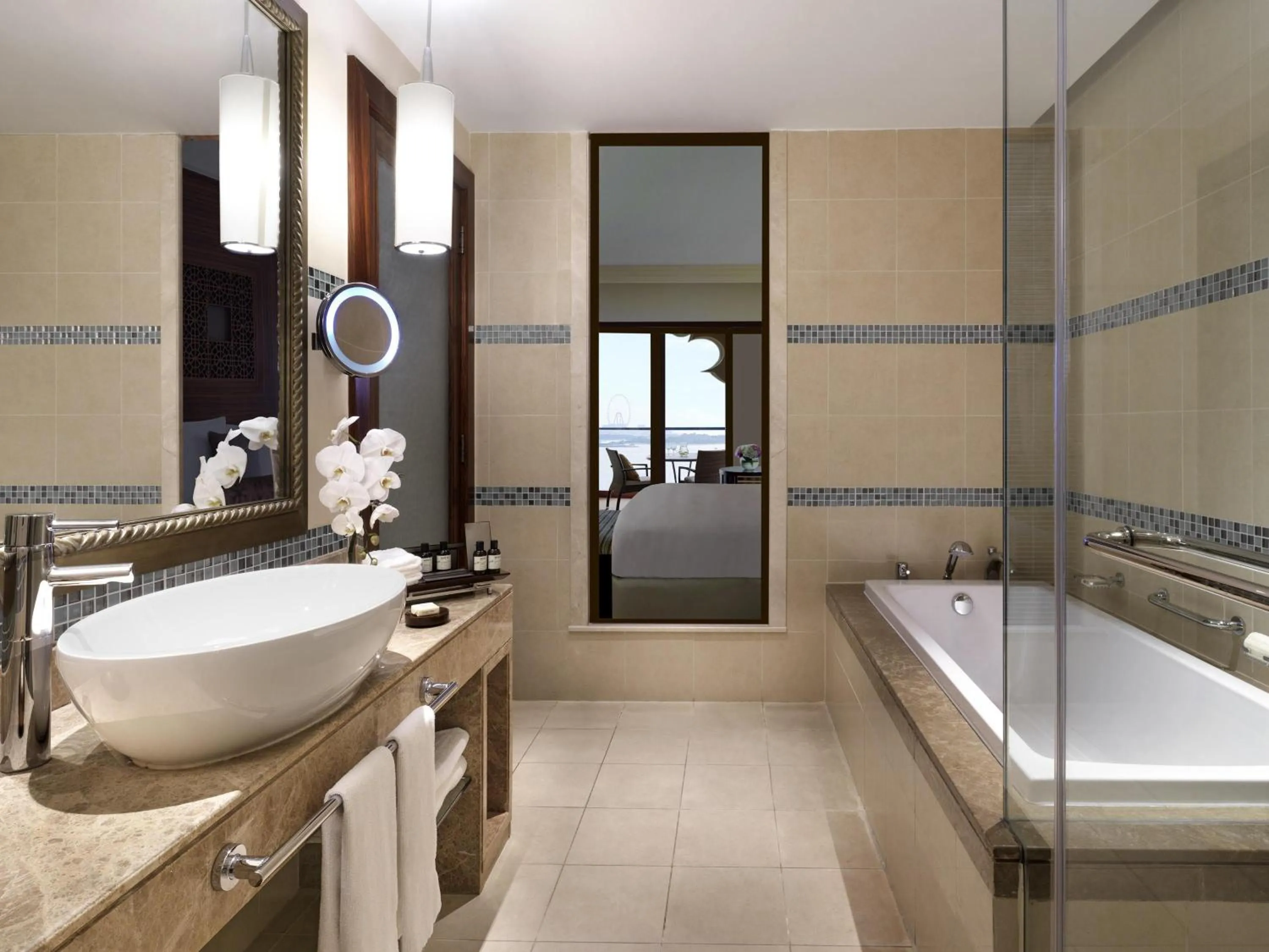 Fairmont Heritage Double Queen in Fairmont The Palm