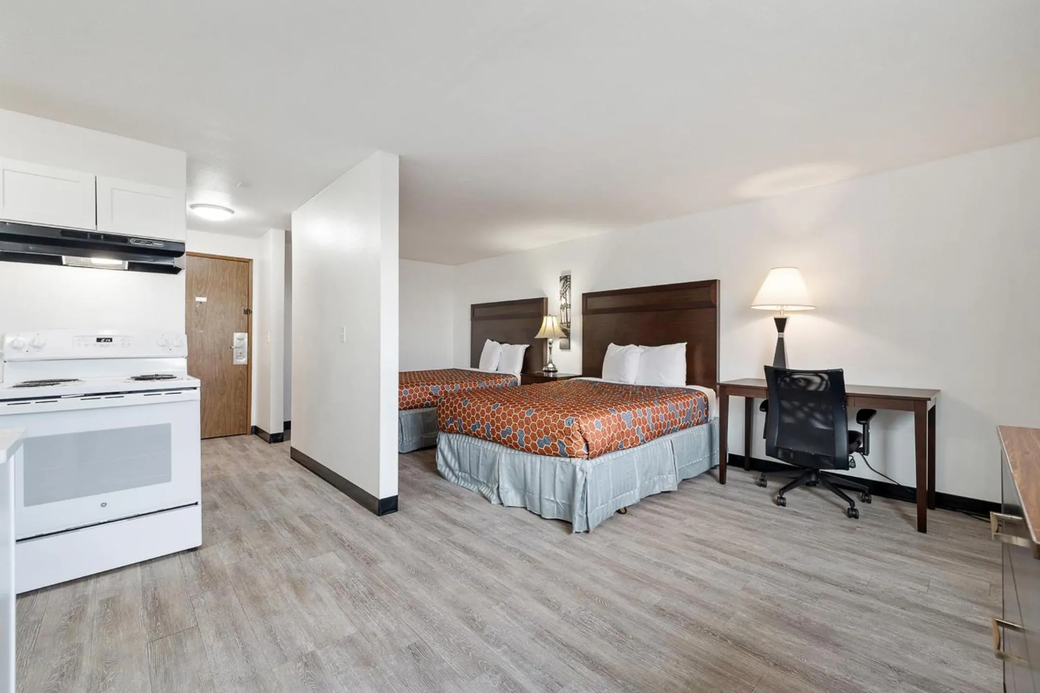Queen Room with Two Queen Beds in Kennewick Inn & Suites Tri Cities