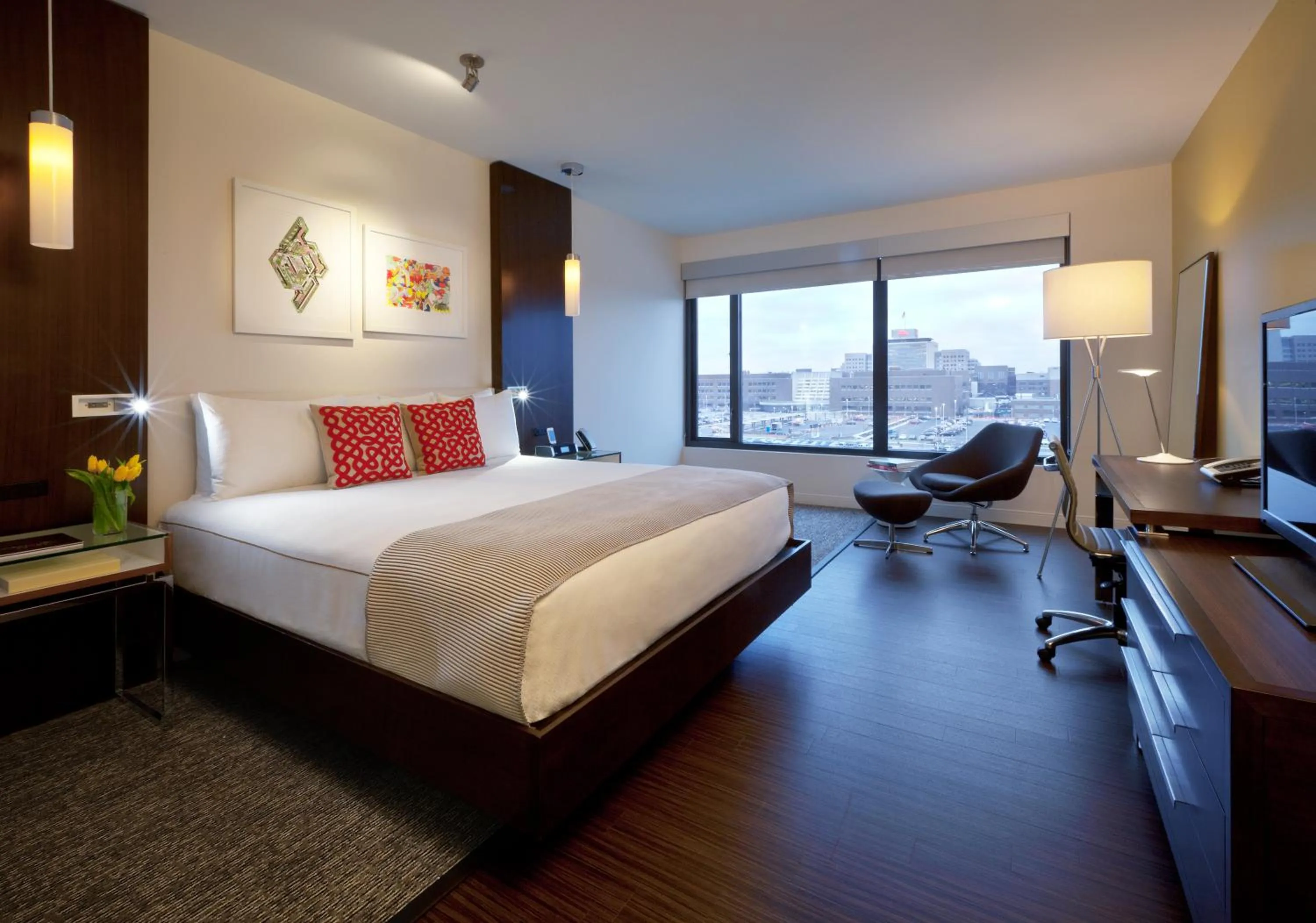 Deluxe King Room with City View in The Alexander