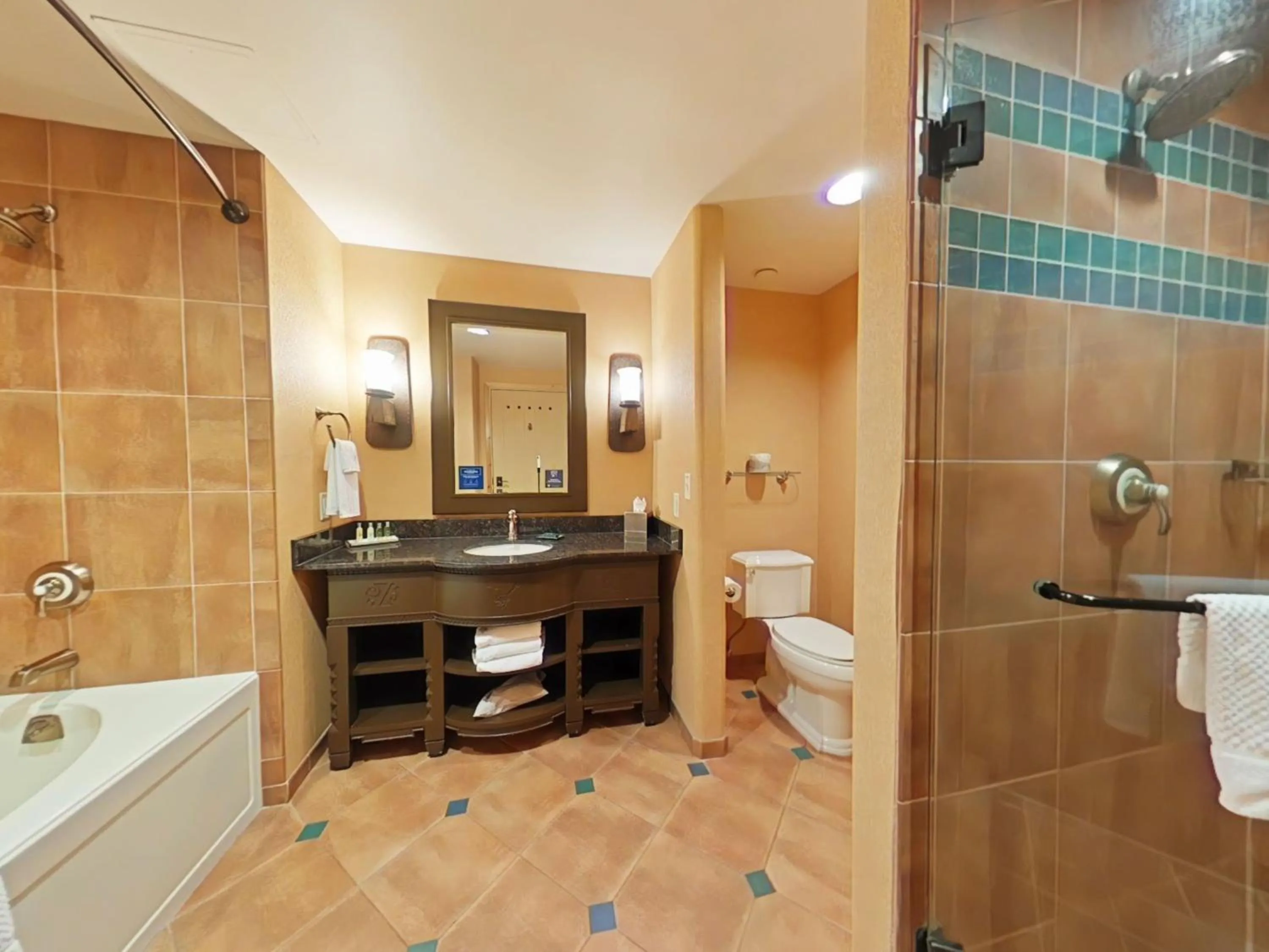 Superior King Suite in Hilton Santa Fe Buffalo Thunder