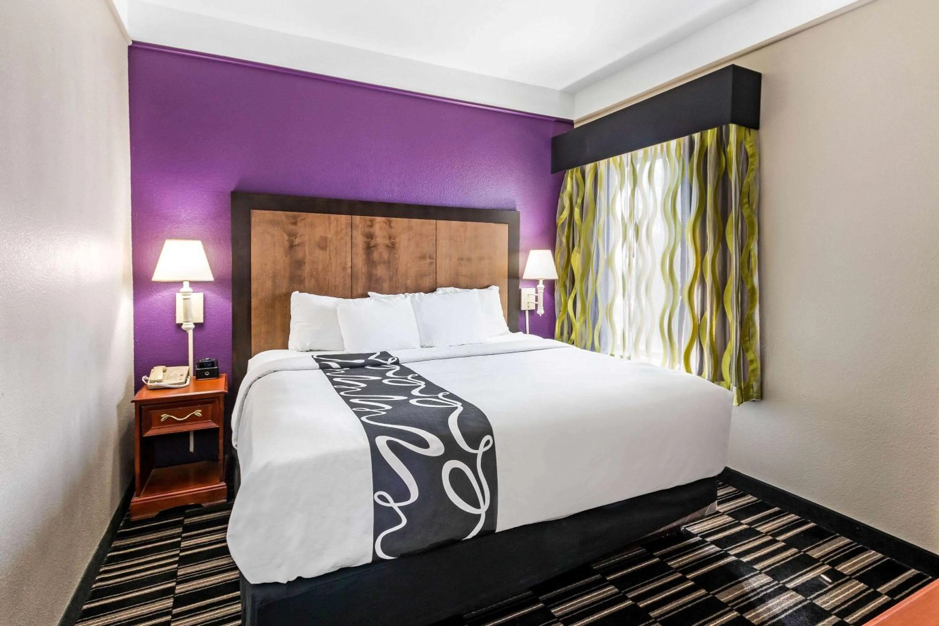 King Suite in La Quinta by Wyndham Roswell