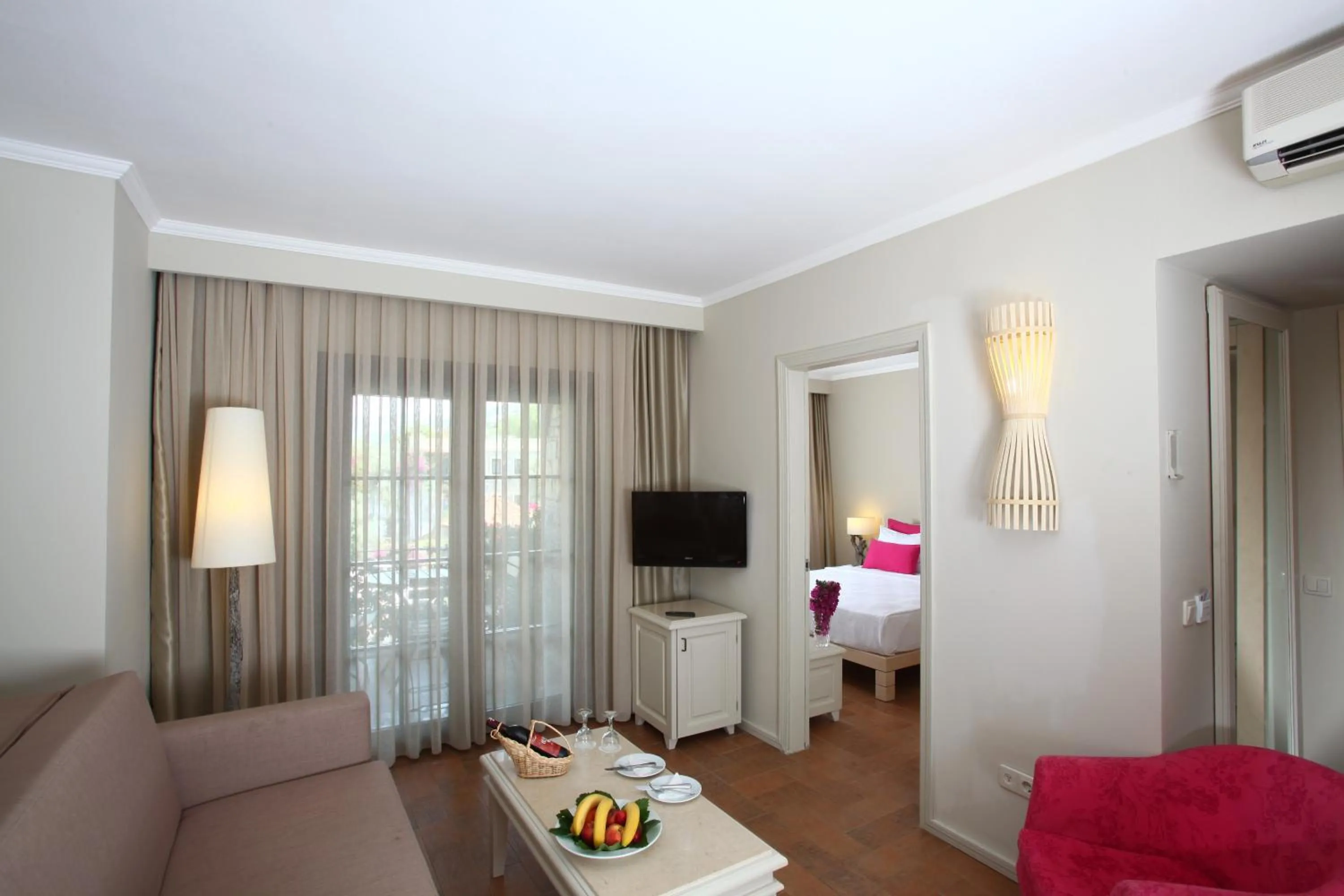 Double Suite in Zeytinada Hotel