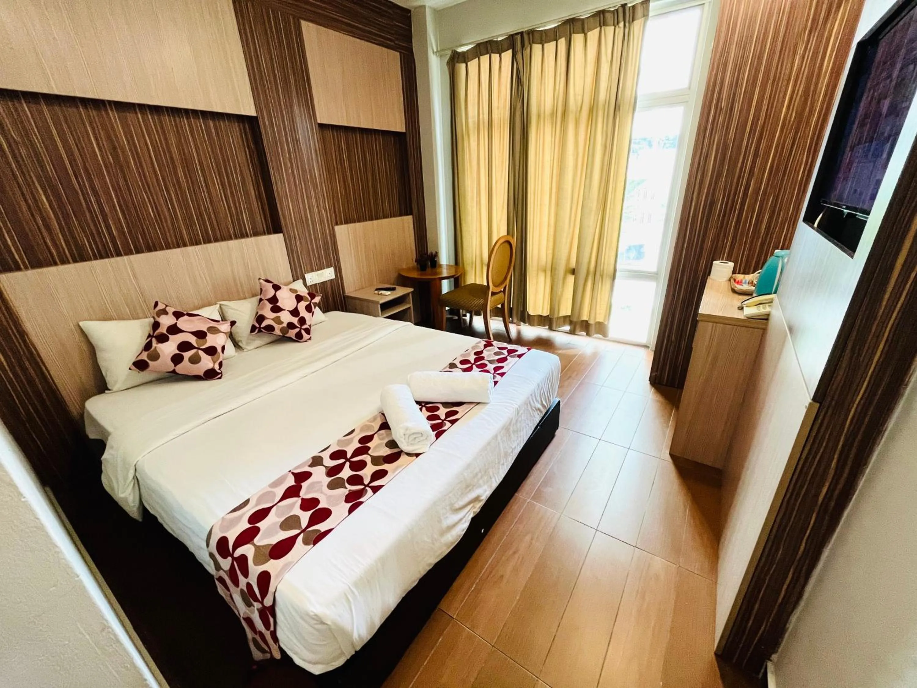 Deluxe Queen Room in Sky Hotel @ Pudu