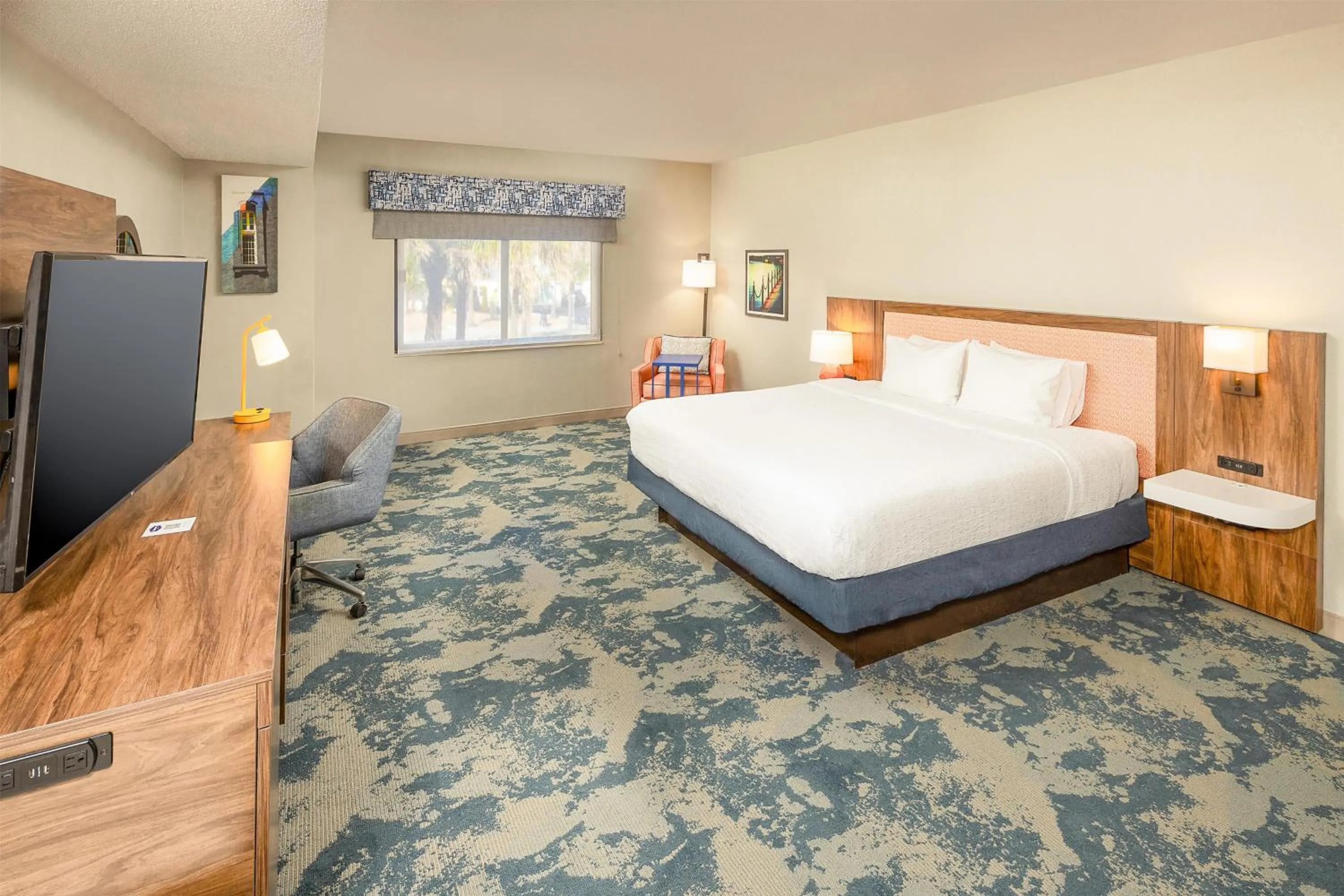 Standard King Room in Hampton Inn & Suites St. Augustine-Vilano Beach