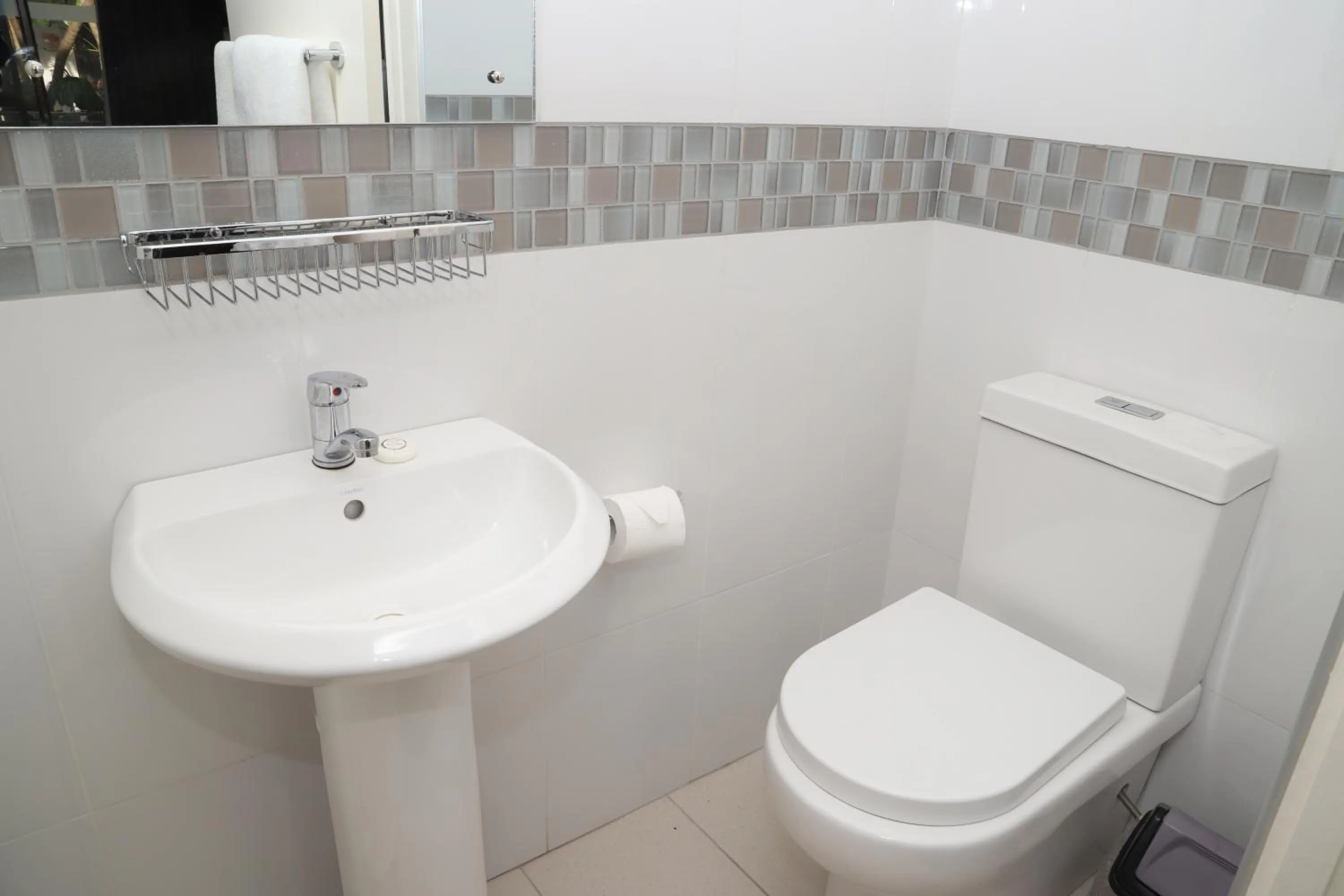 Superior Double Room with Sea View in Aquarius On The Beach