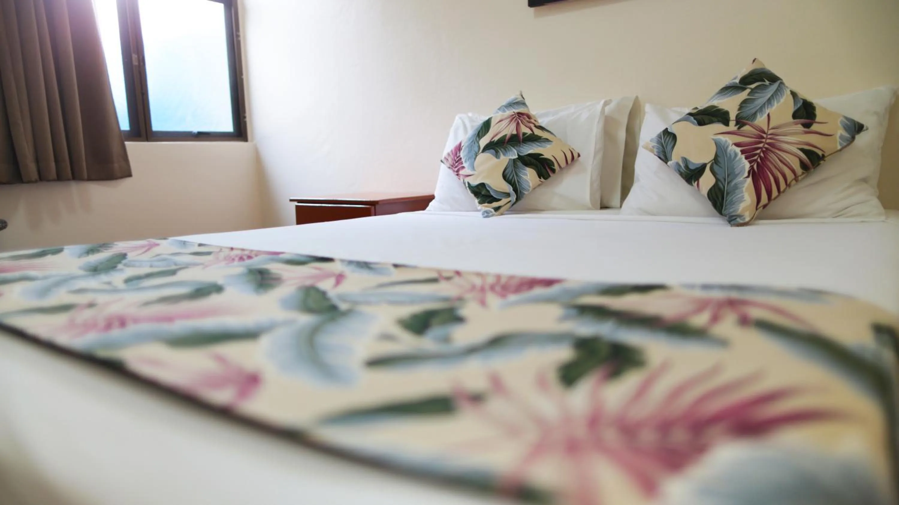 Budget Double Room in Aquarius On The Beach