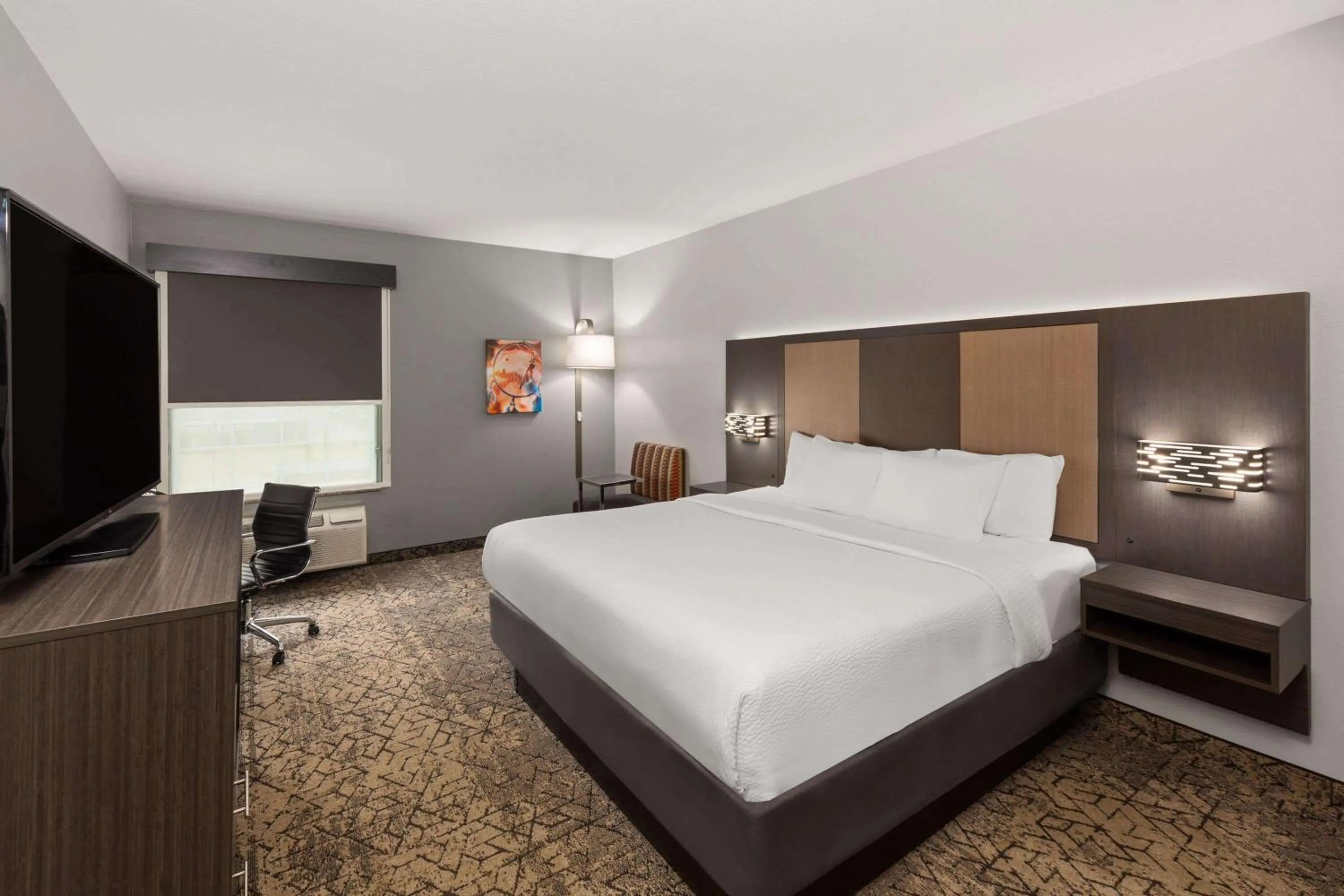 Deluxe King Room in La Quinta by Wyndham McAlester