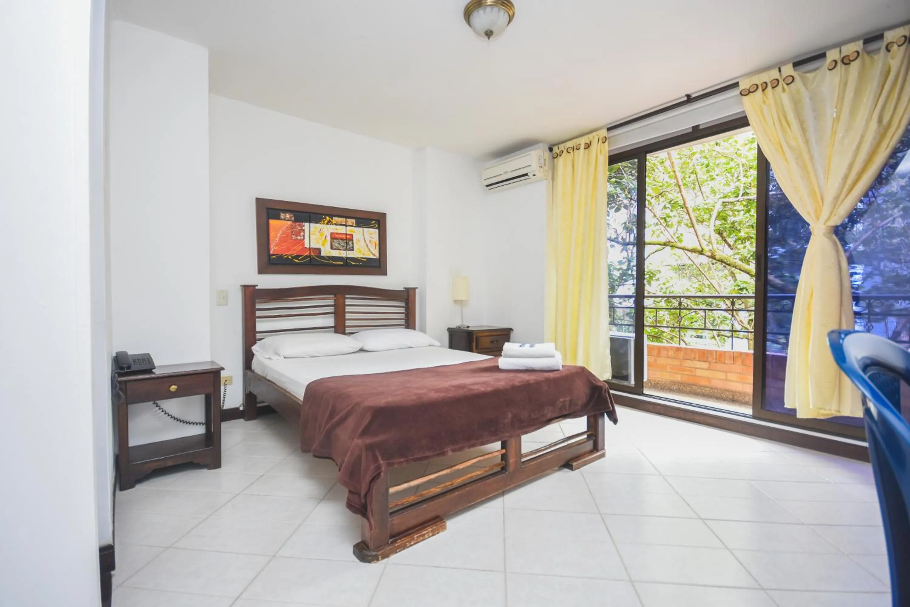 Standard Double Room - single occupancy in Hotel Estadio Real