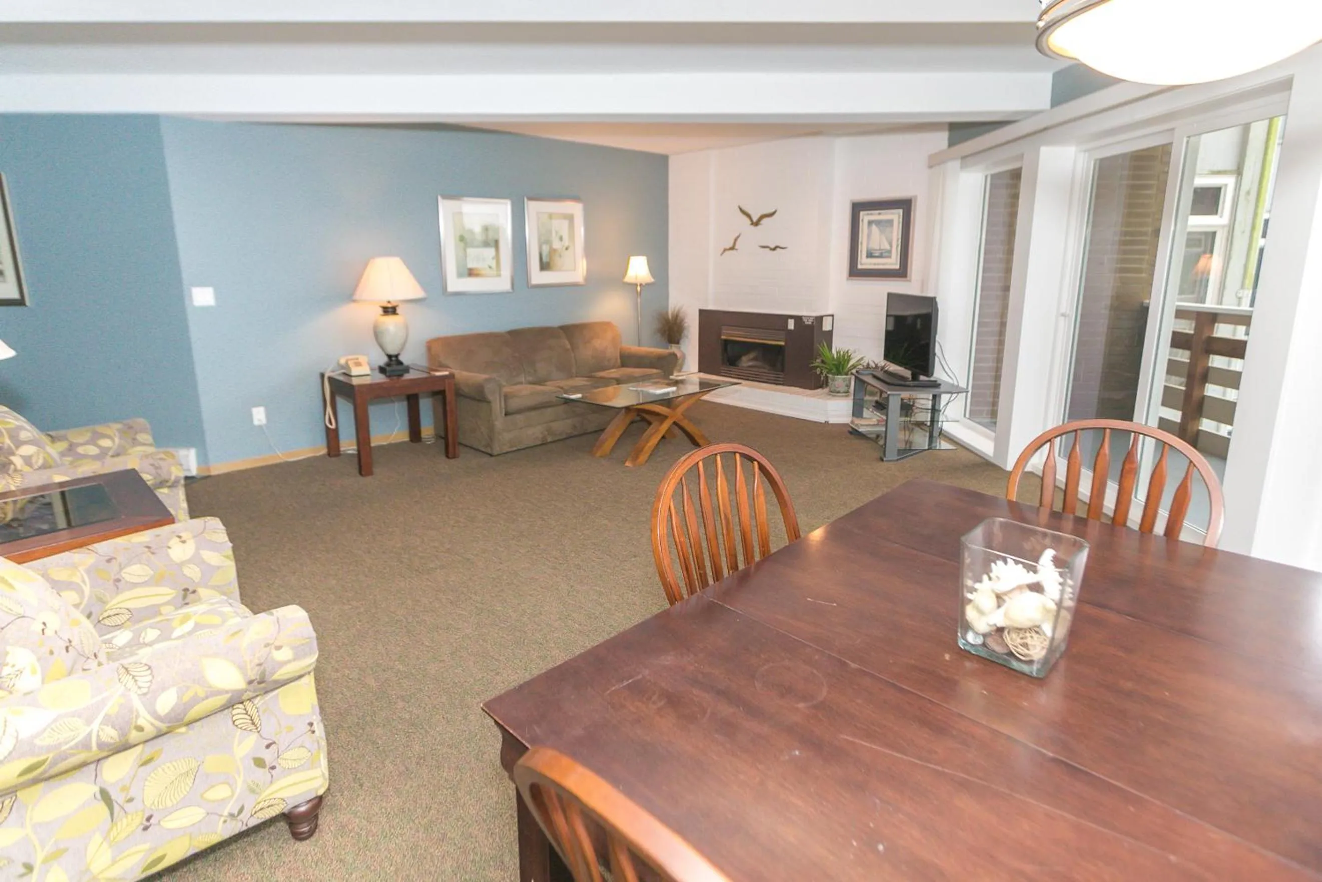 Two-Bedroom Apartment with Balcony - 207 - No Pets in Grey Gull