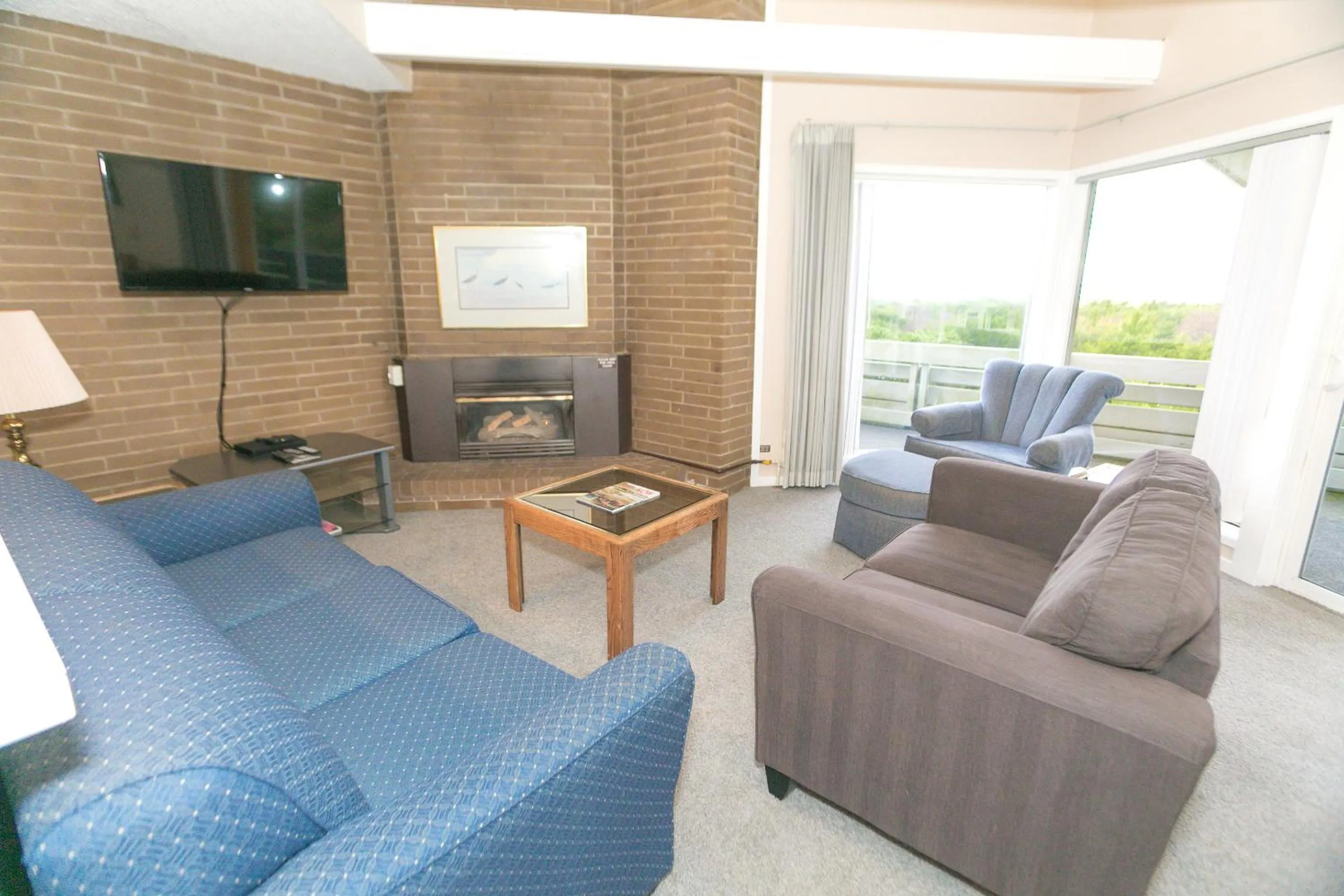 Deluxe One Bedroom with Ocean View - 301 - No Pets in Grey Gull