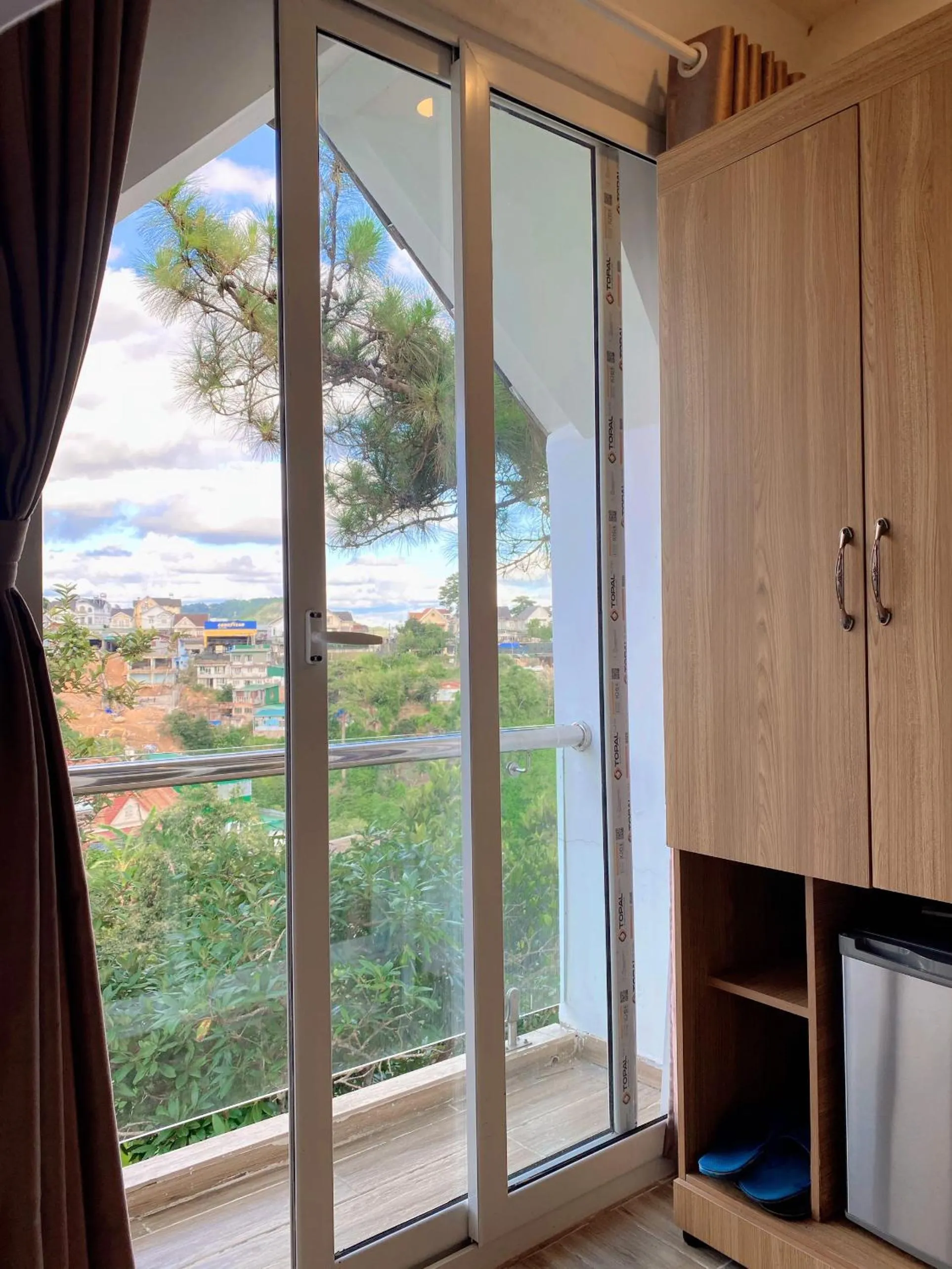 Small Double Room in Lacami Dalat Hotel