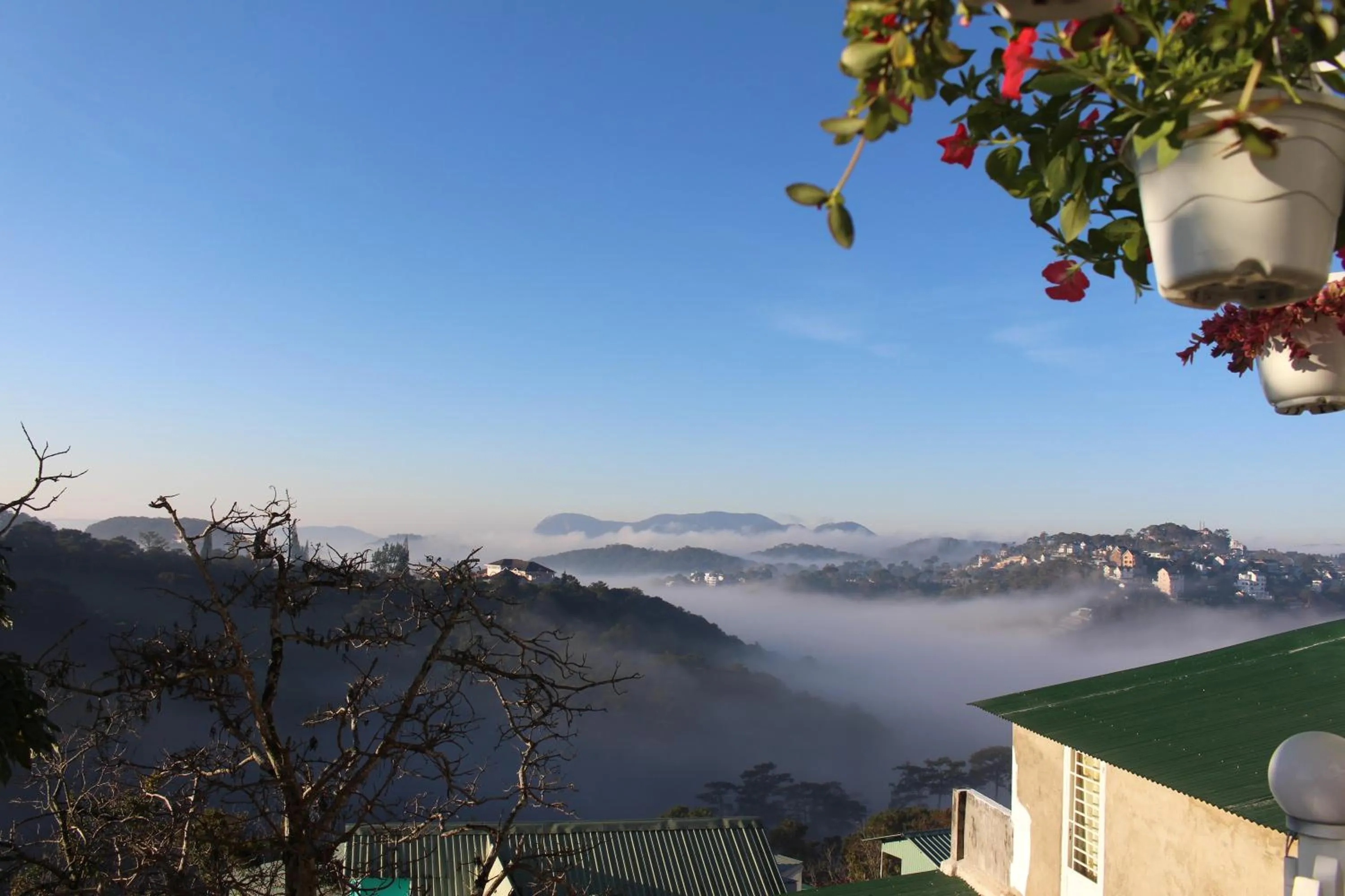 Deluxe Double Room with Balcony in Lacami Dalat Hotel