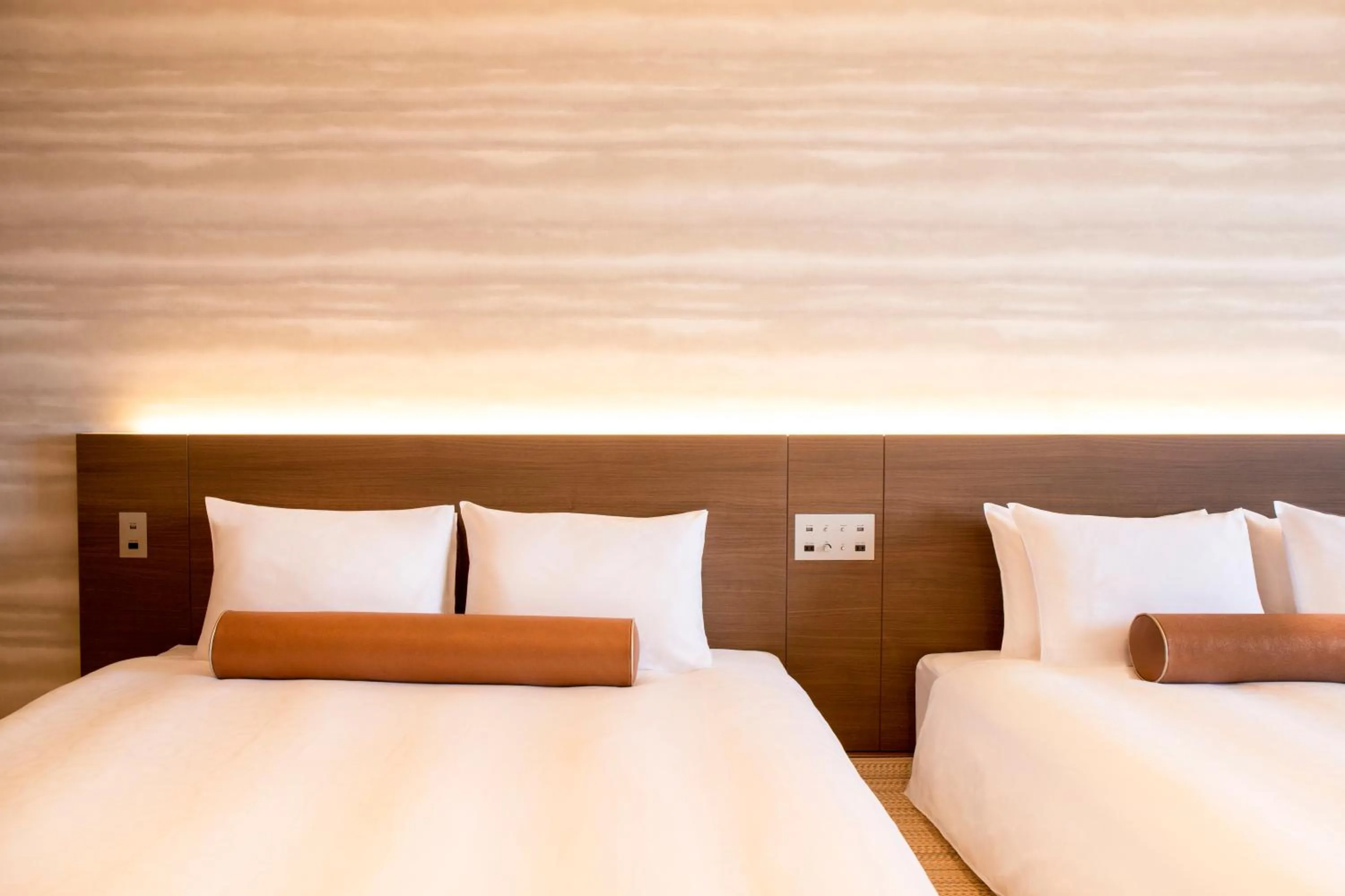 High Floor Royal Grande Room in karaksa hotel grande Shin-Osaka Tower