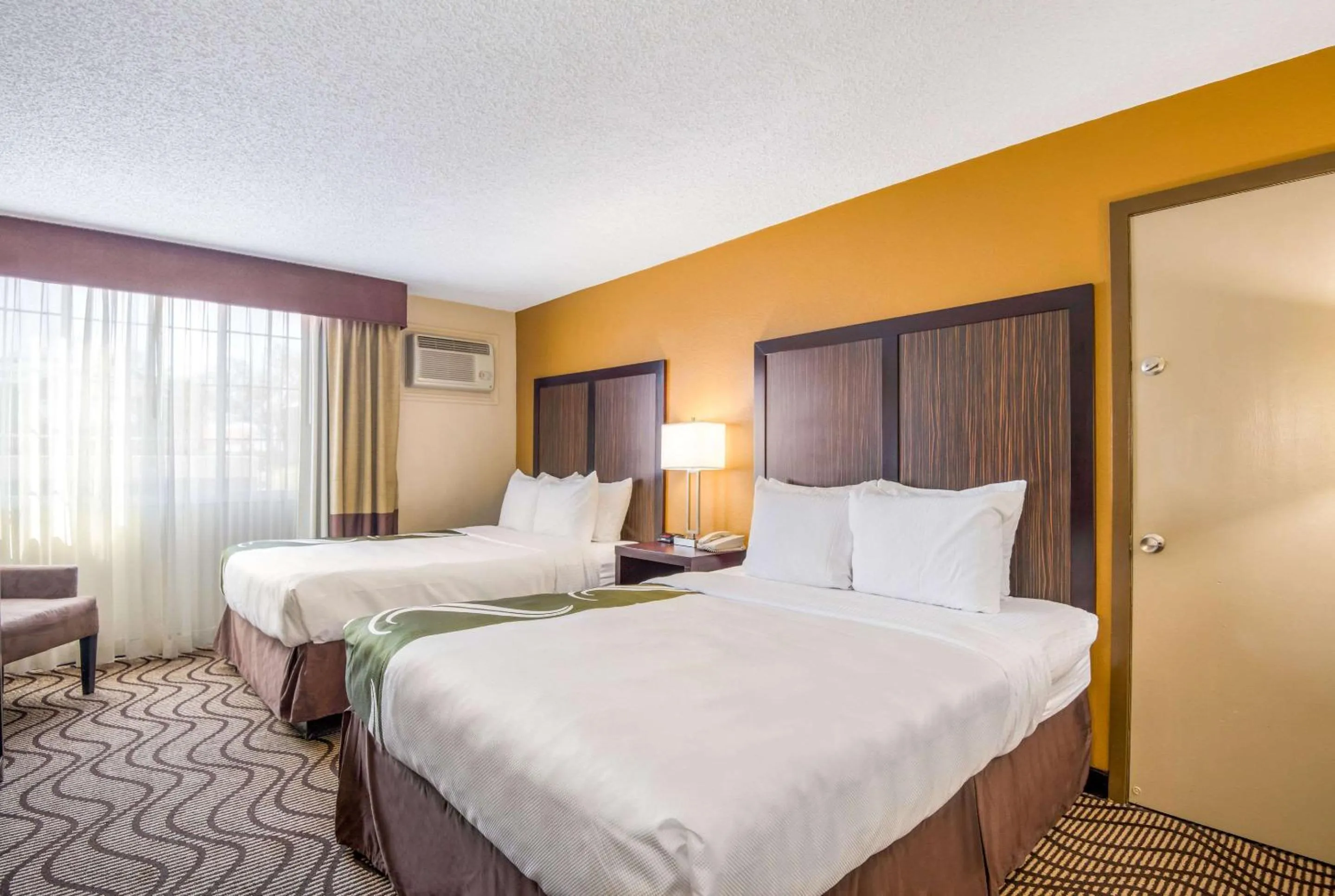 Queen Room with Two Queen Beds - Smoking in Quality Inn Sweetwater I-20