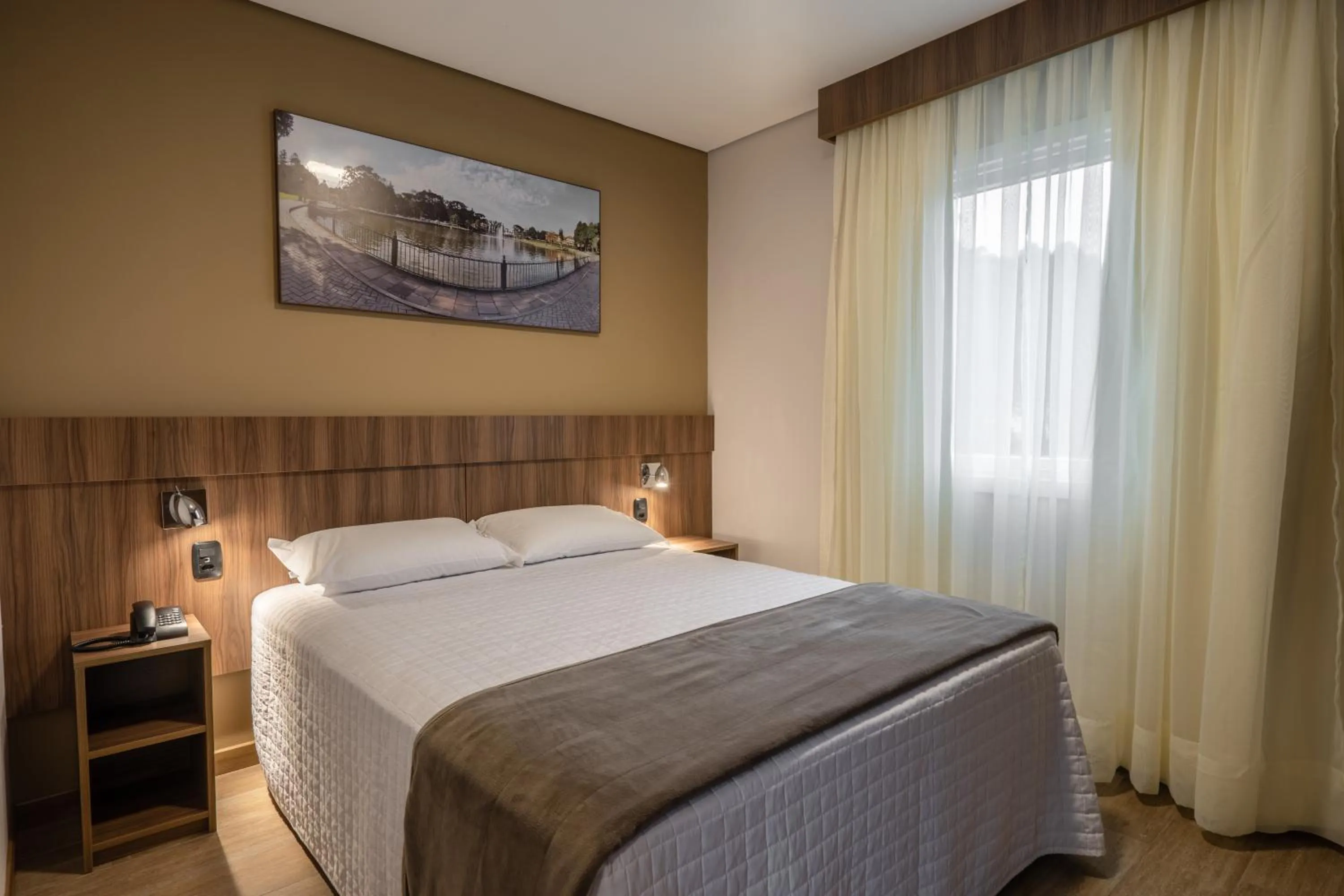 Budget Double Room - single occupancy in Hotel Fioreze Primo - 800m da Rua Coberta