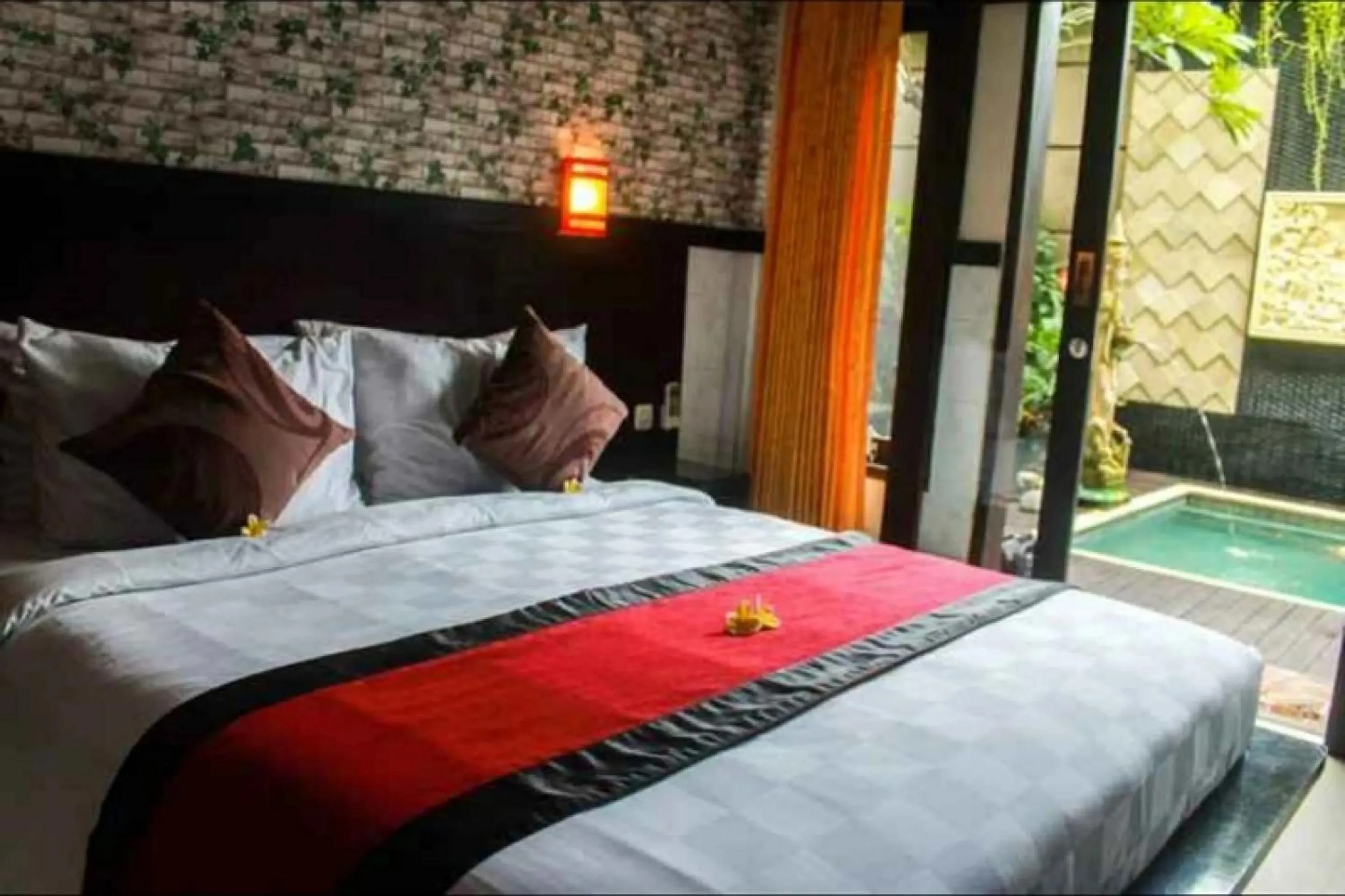 Deluxe Suite in Antara Sunset Road