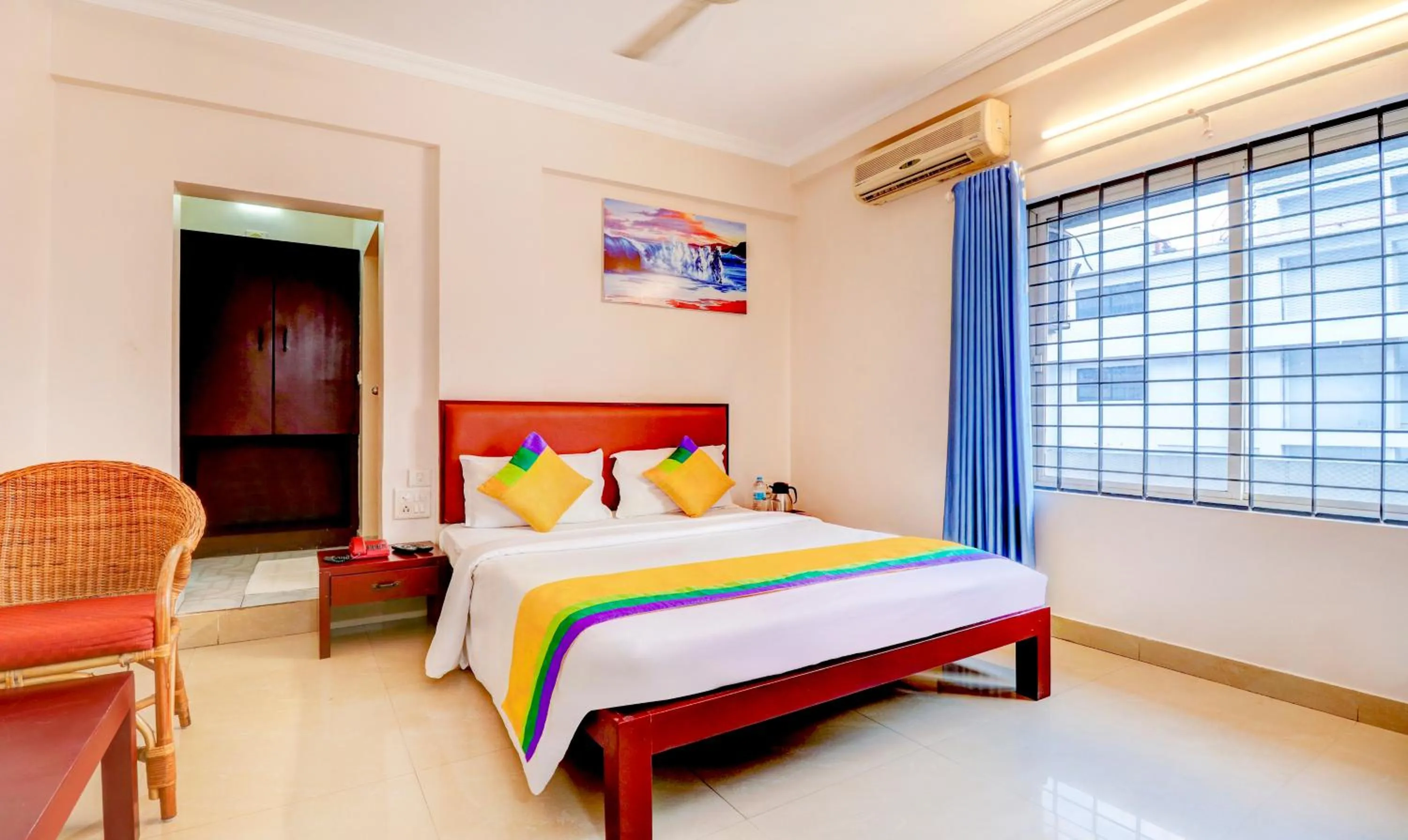 Deluxe Double or Twin Room - single occupancy in Itsy Hotels Ammu Regency