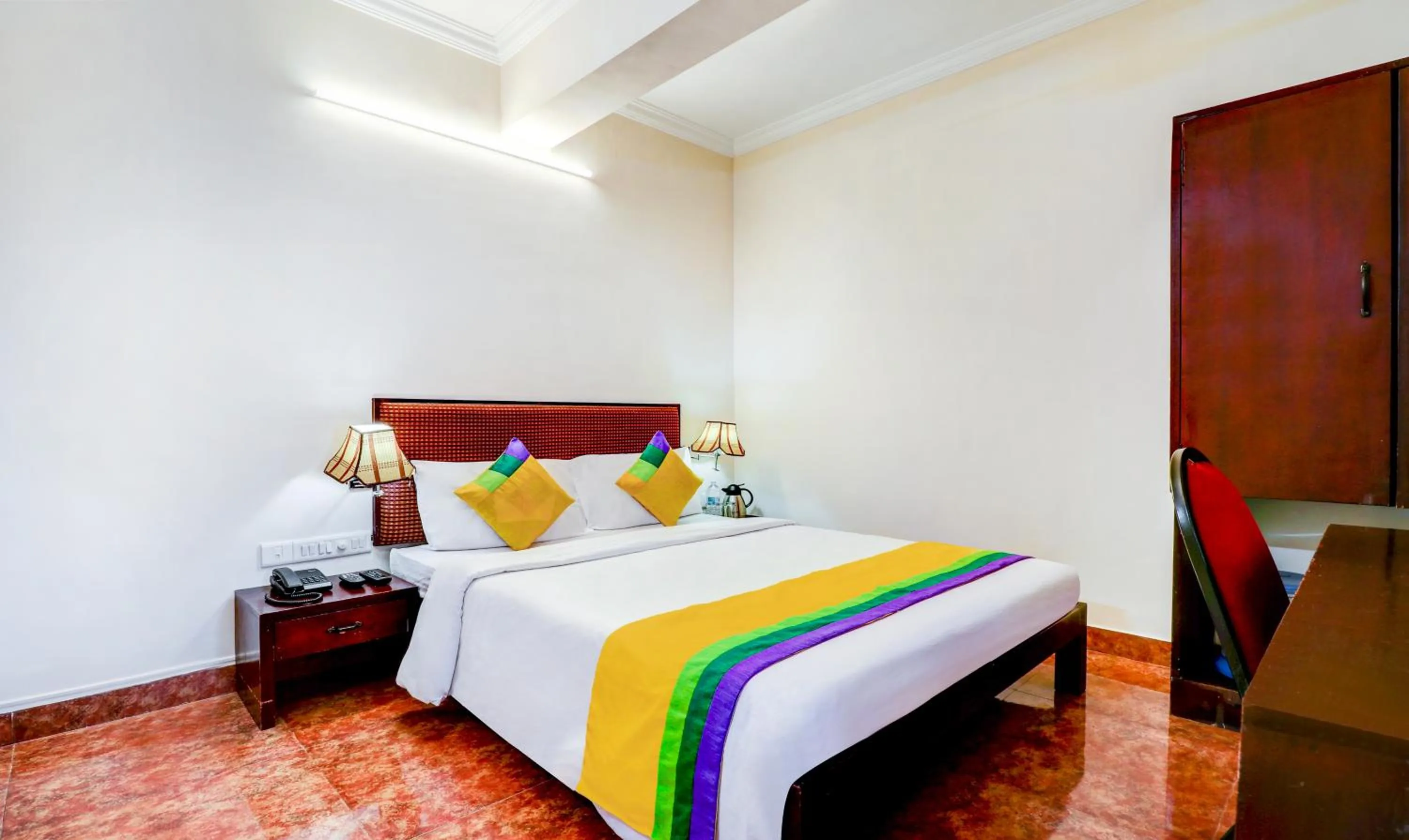 Superior Double Room - single occupancy in Itsy Hotels Ammu Regency