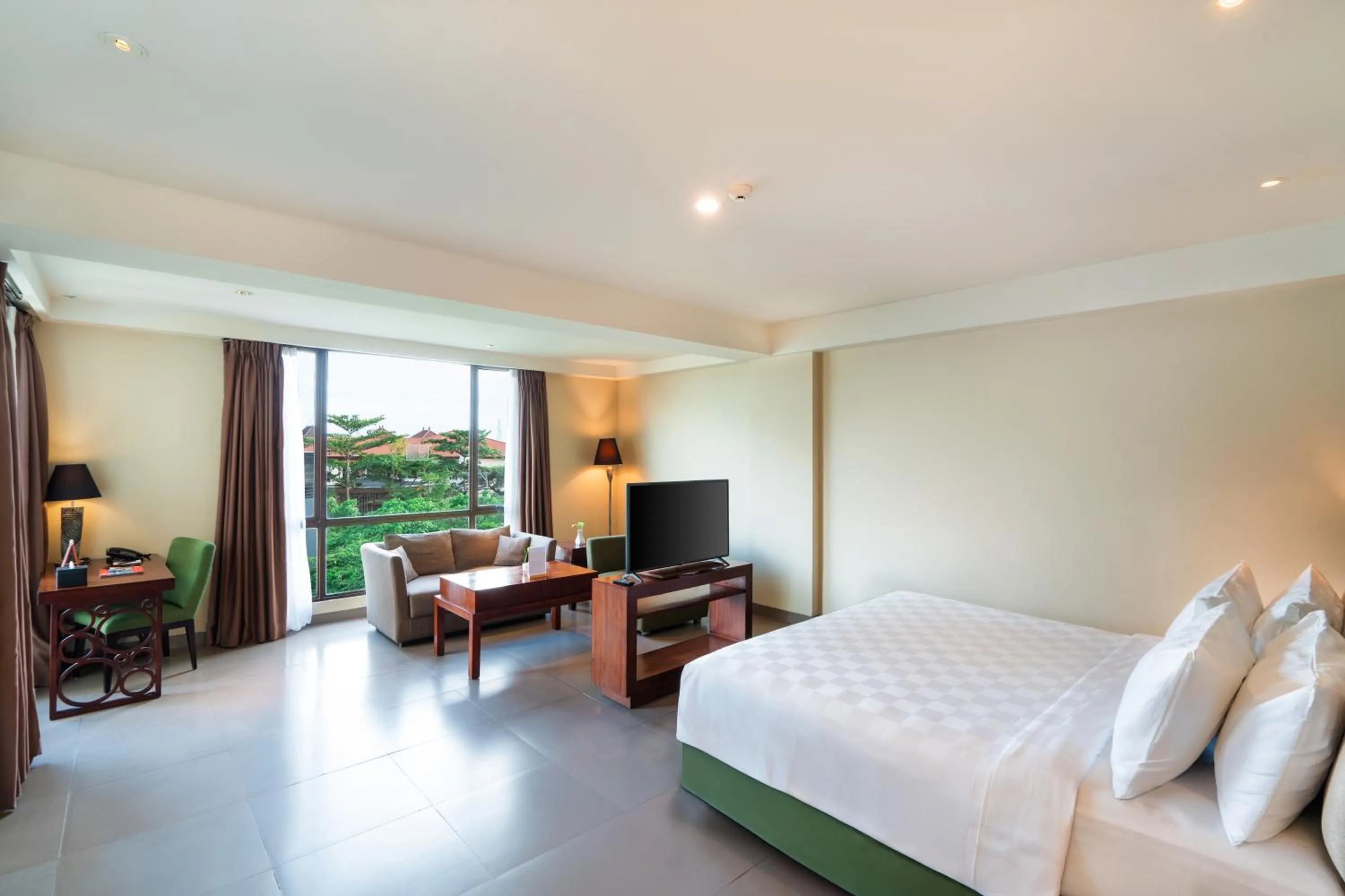 Junior Suite in Swiss-Belhotel Rainforest