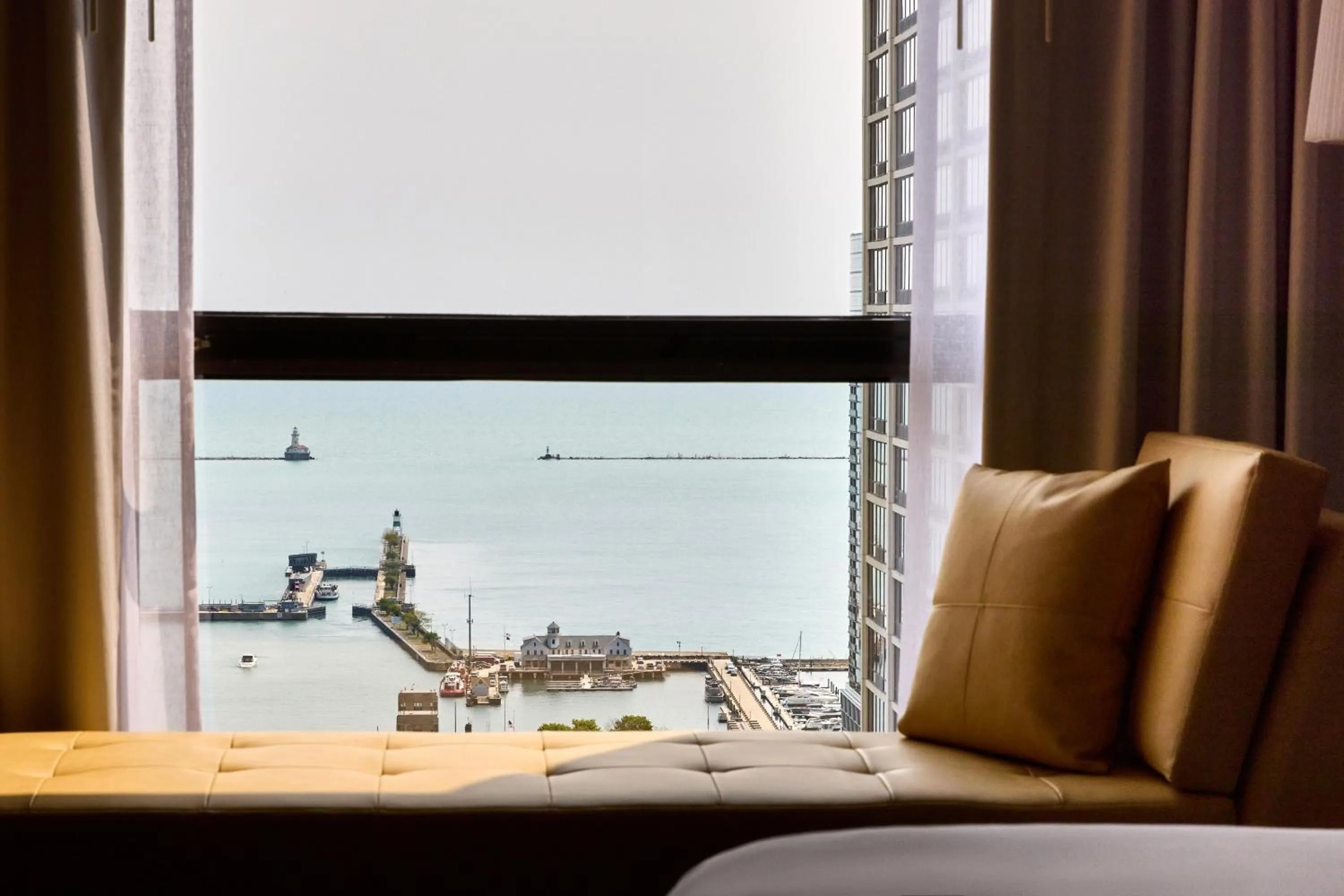 Premium Suite with River View in Hyatt Regency Chicago