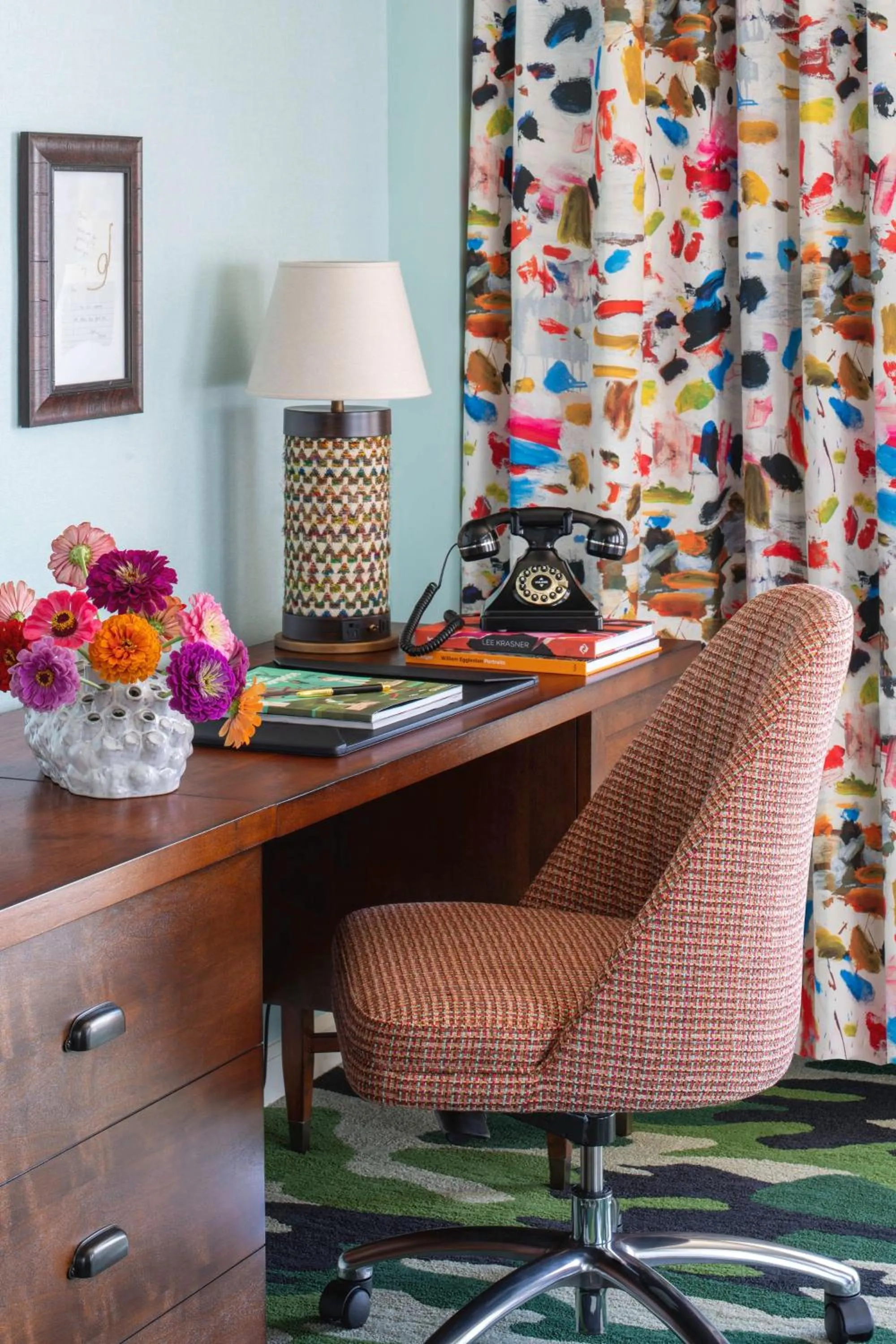 Graduate Corner King Room in Graduate by Hilton Fayetteville, AR