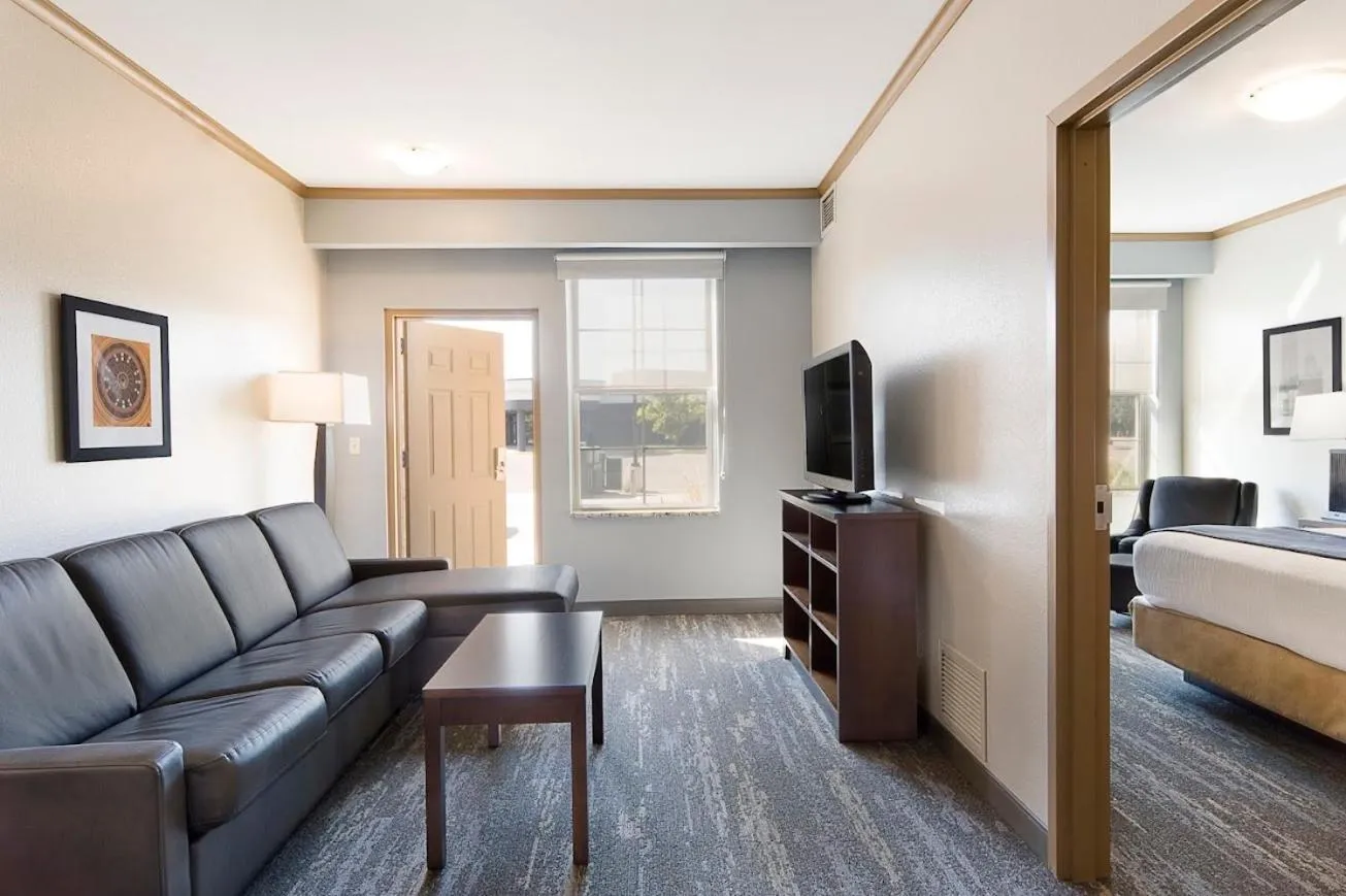 Junior Suite with Terrace in ClubHouse Hotel and Suites