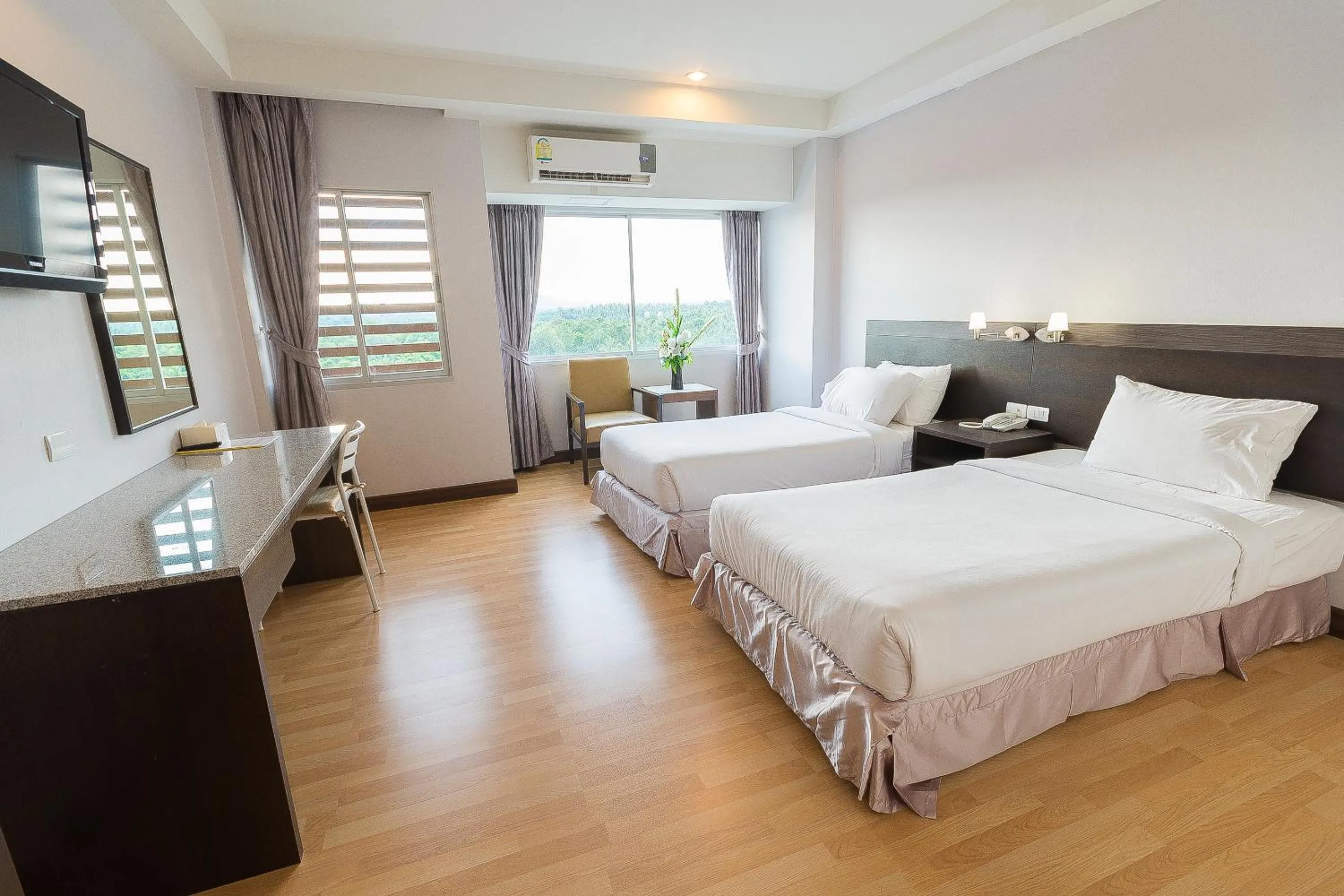 Deluxe Double or Twin Room in SinKiat Buri Hotel