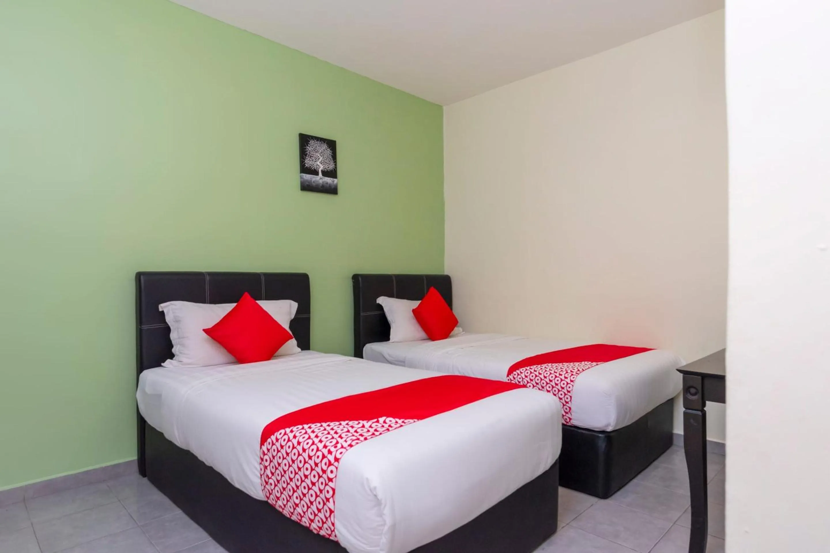 Deluxe Twin Room in Muar City Hotel