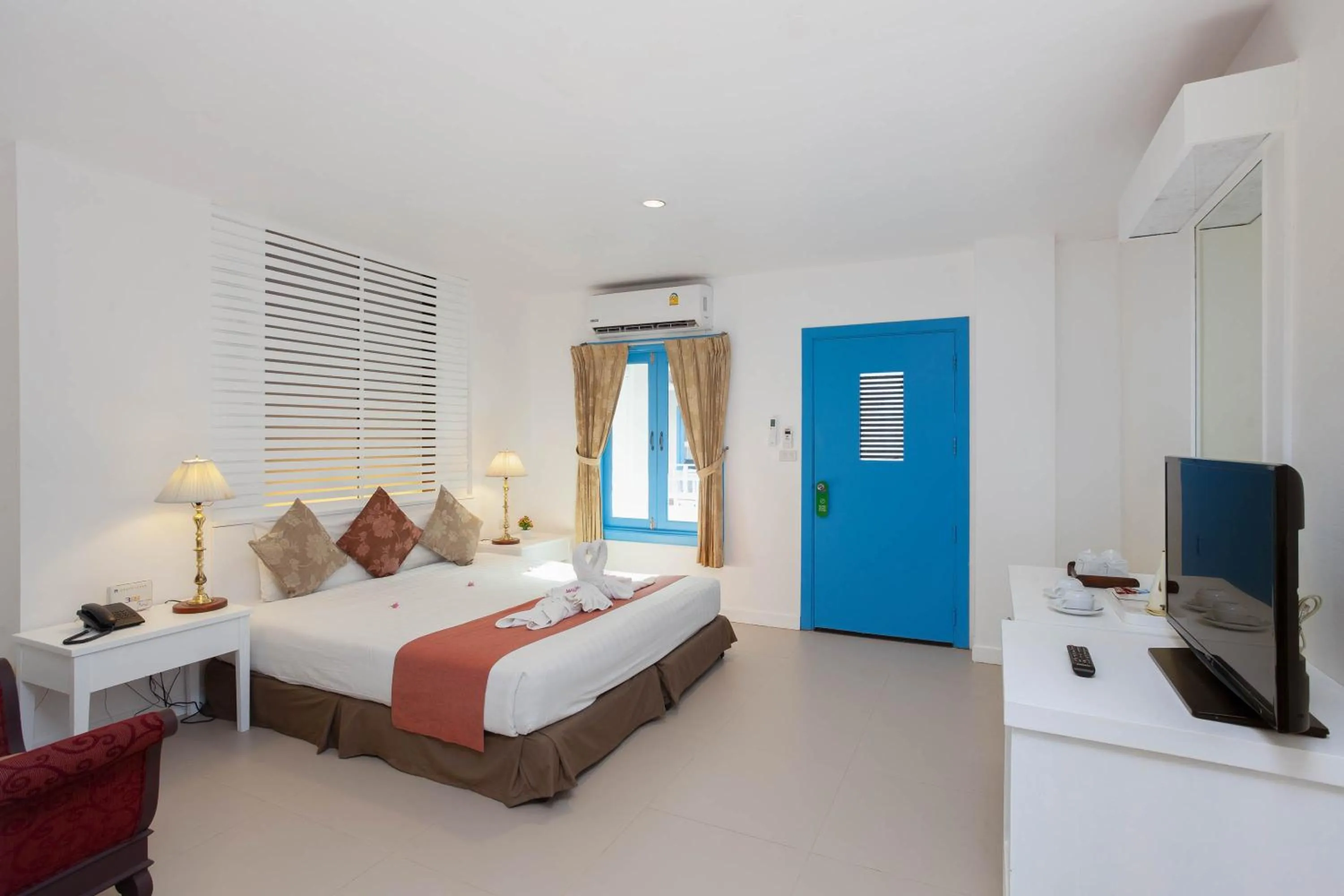 Deluxe Double Room with Garden View in Al's Resort