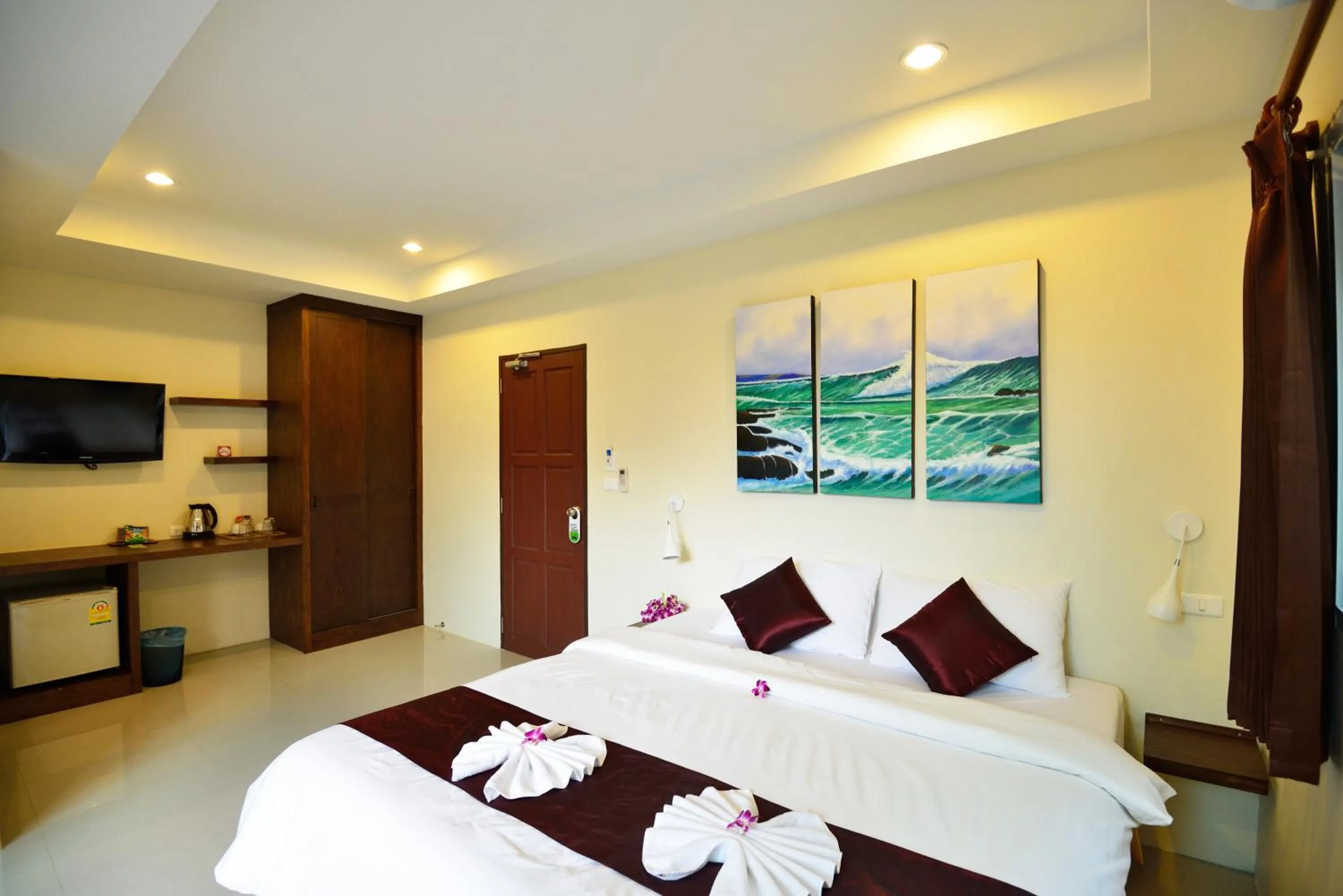 Superior Double Room in At Kamala Hotel
