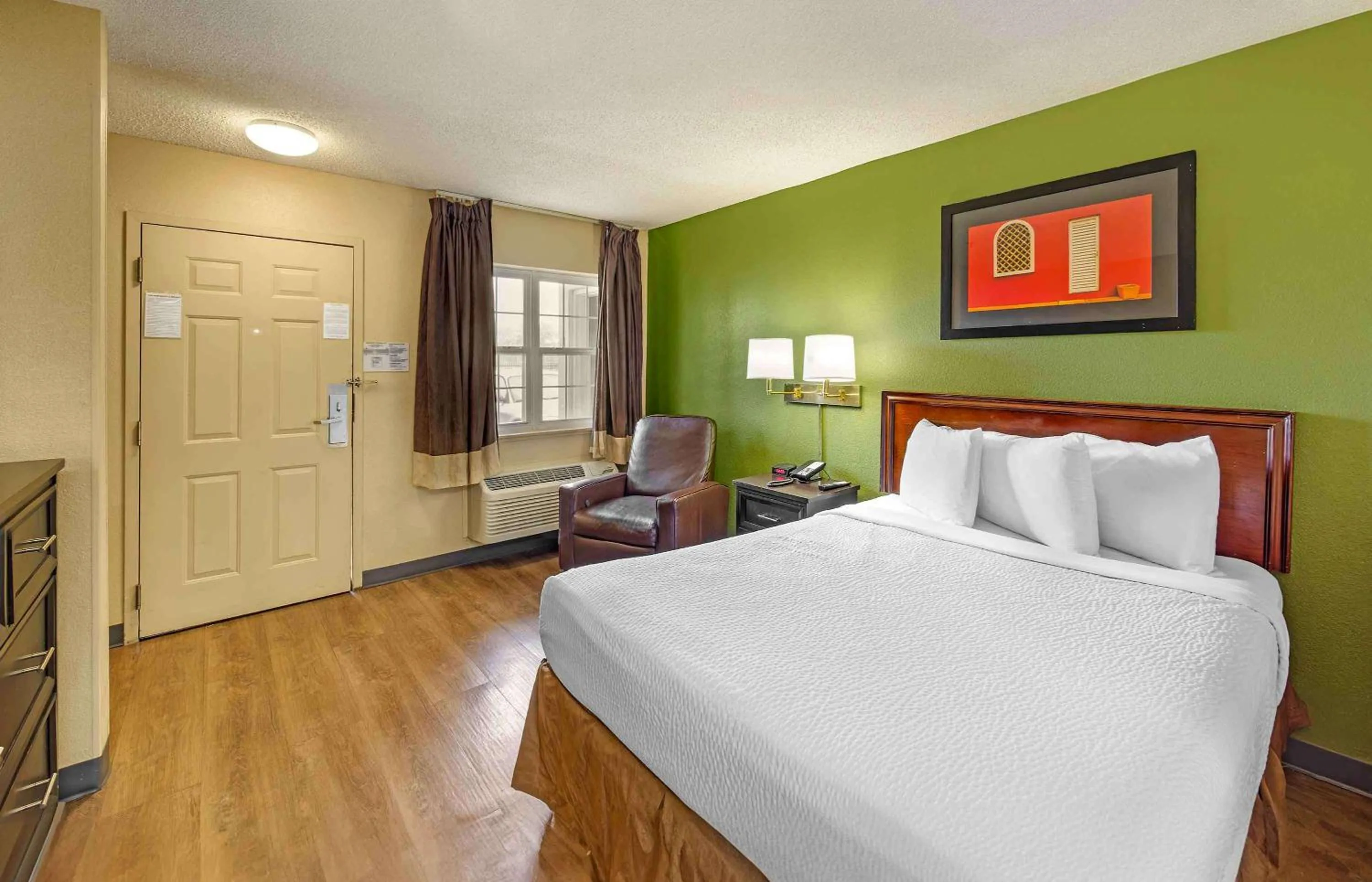 Queen Studio - Non-Smoking in Extended Stay America Suites - Sacramento - Northgate