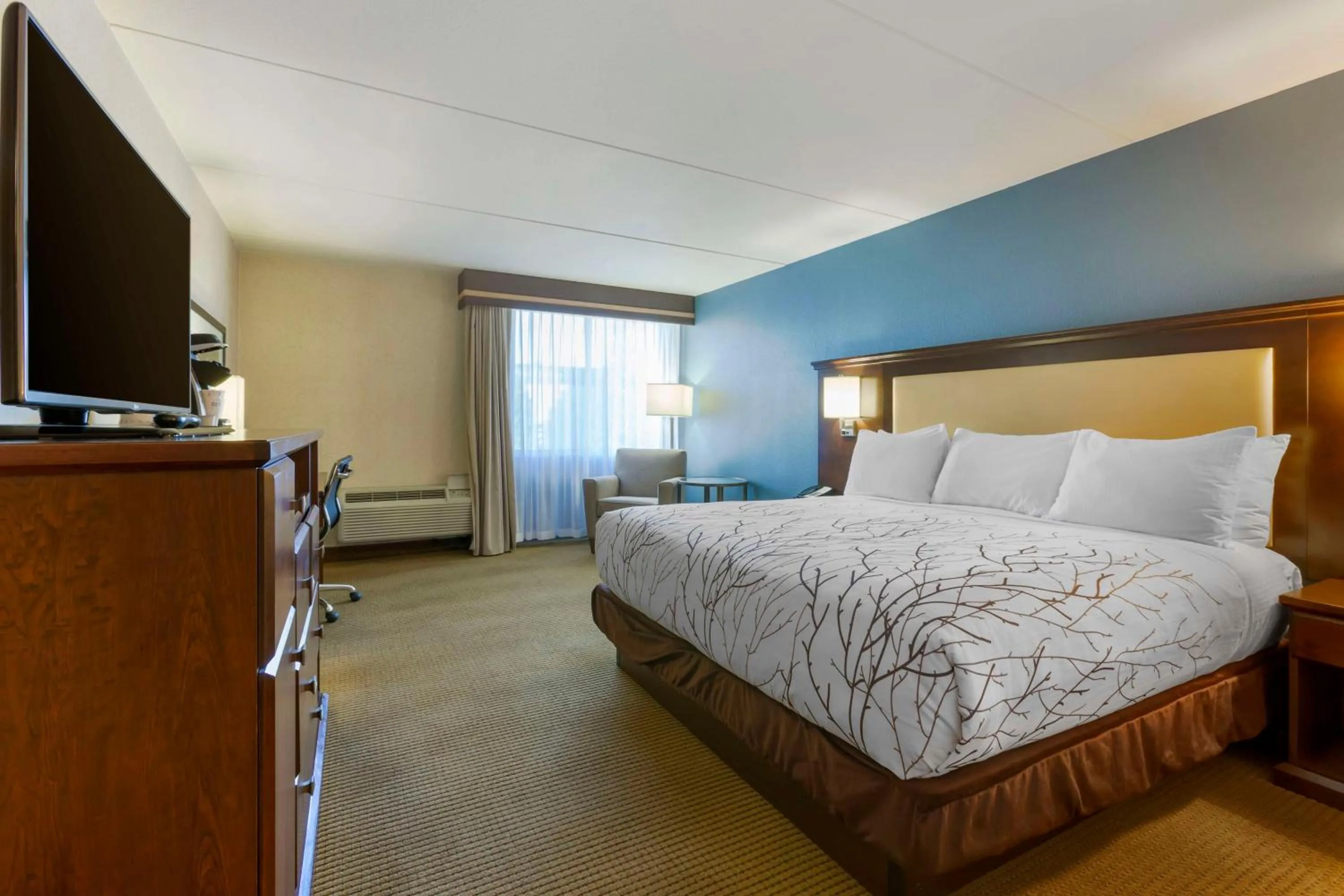 King Room with Courtyard View - Non-Smoking in Best Western Plus Coeur d'Alene Inn