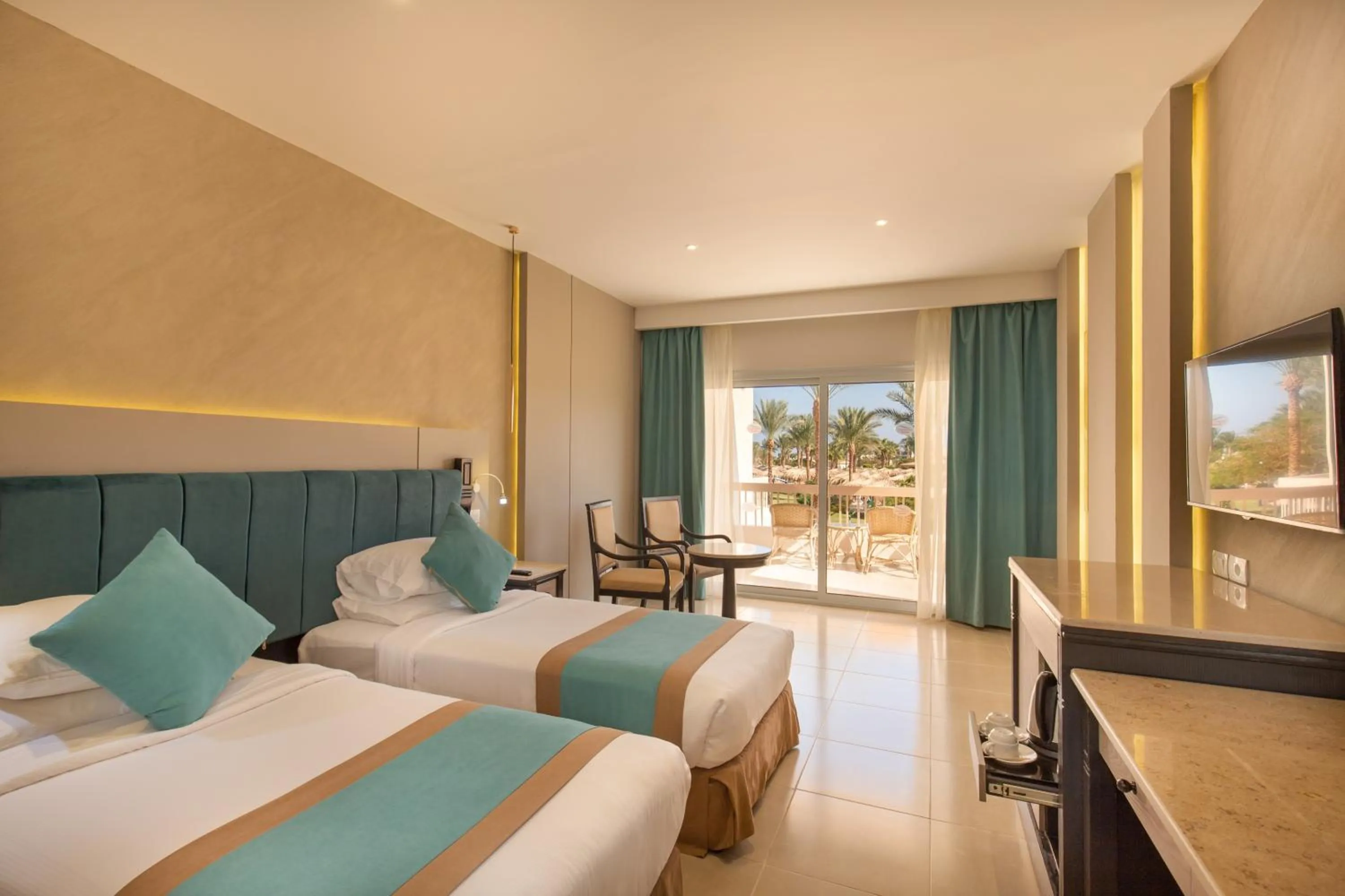 Premium Deluxe Room in Hurghada Long Beach Resort