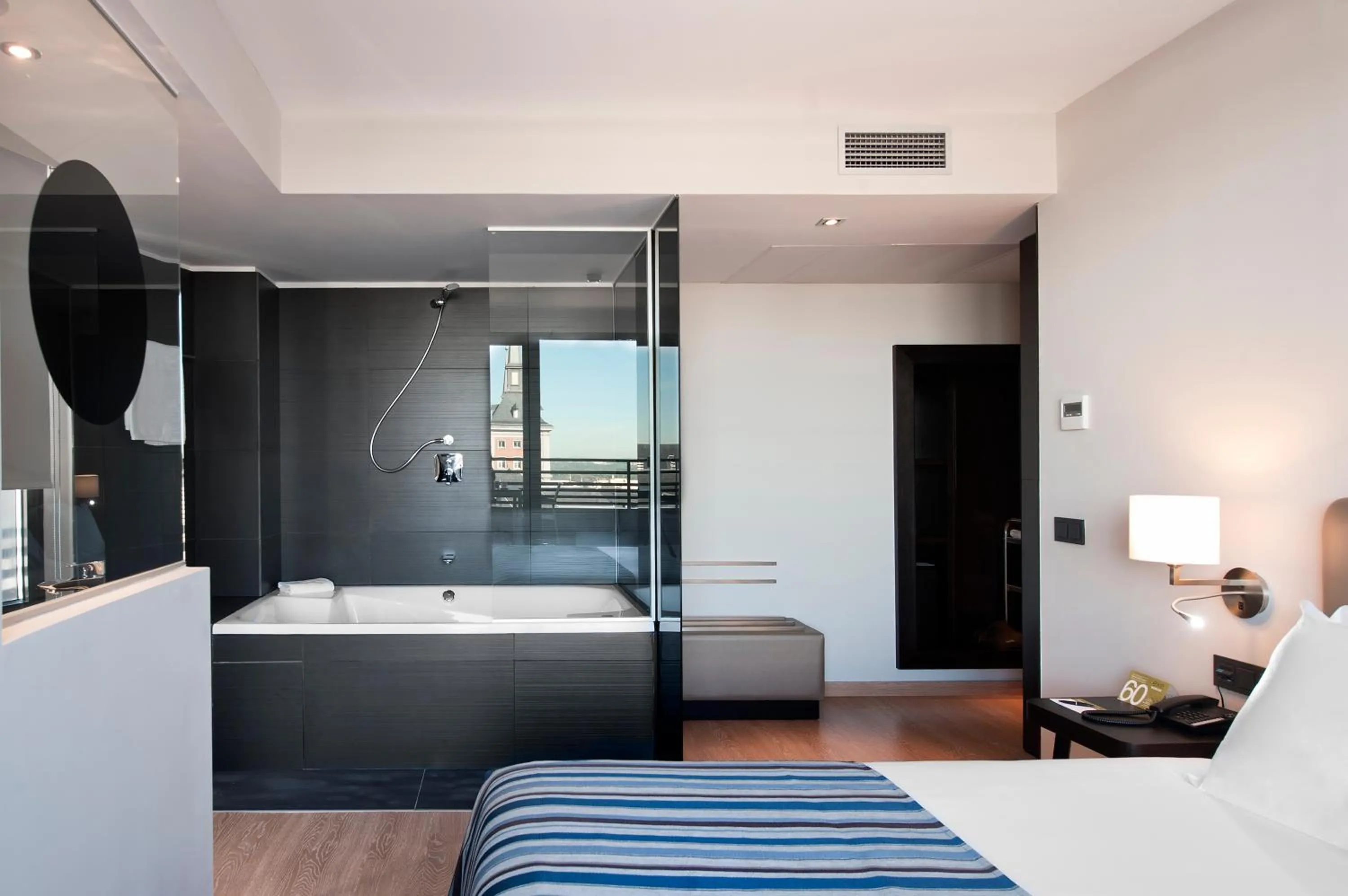 Deluxe Room in Exe Moncloa