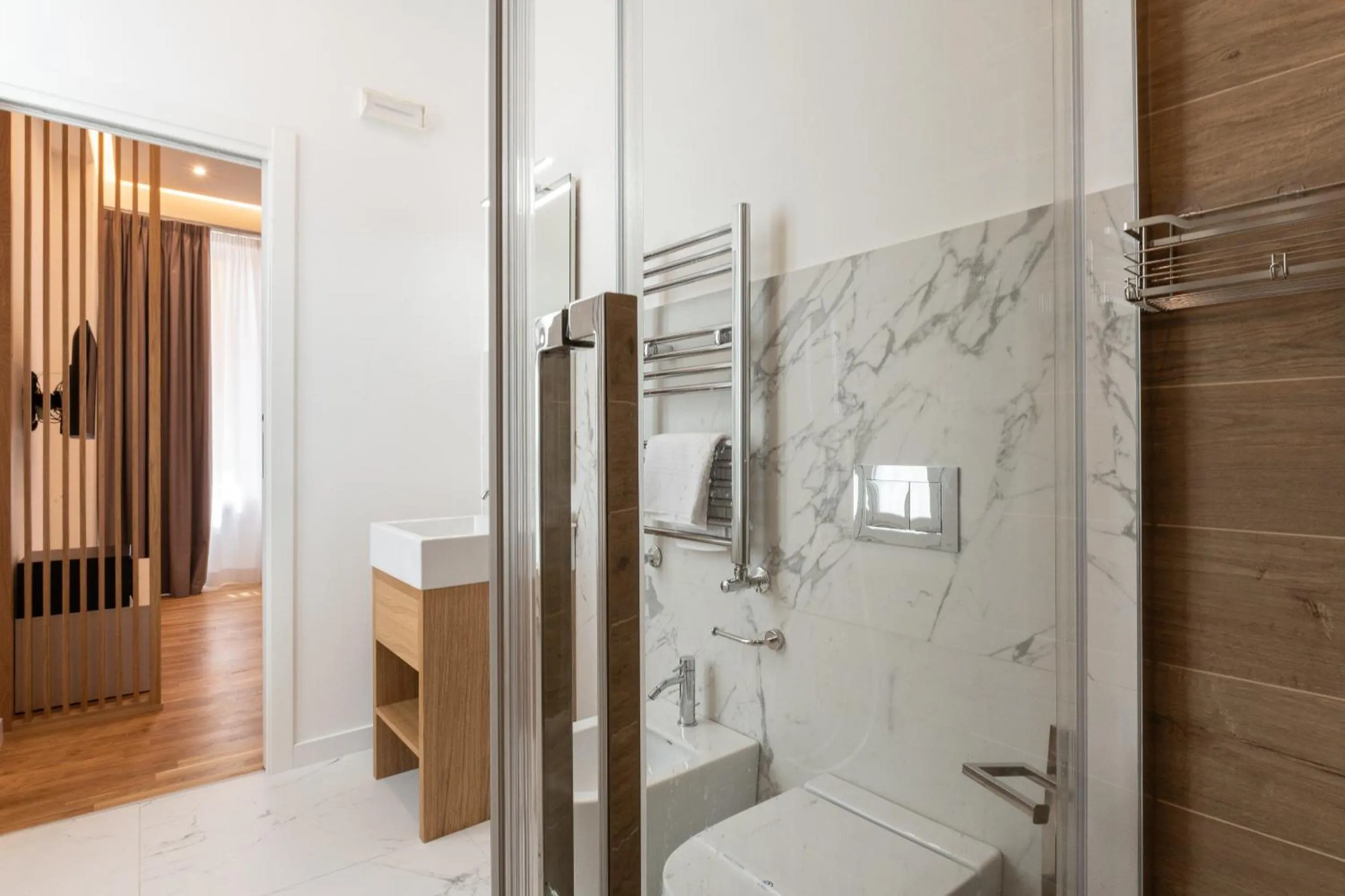 Deluxe Room with Balcony in Concept Terrace Hotel