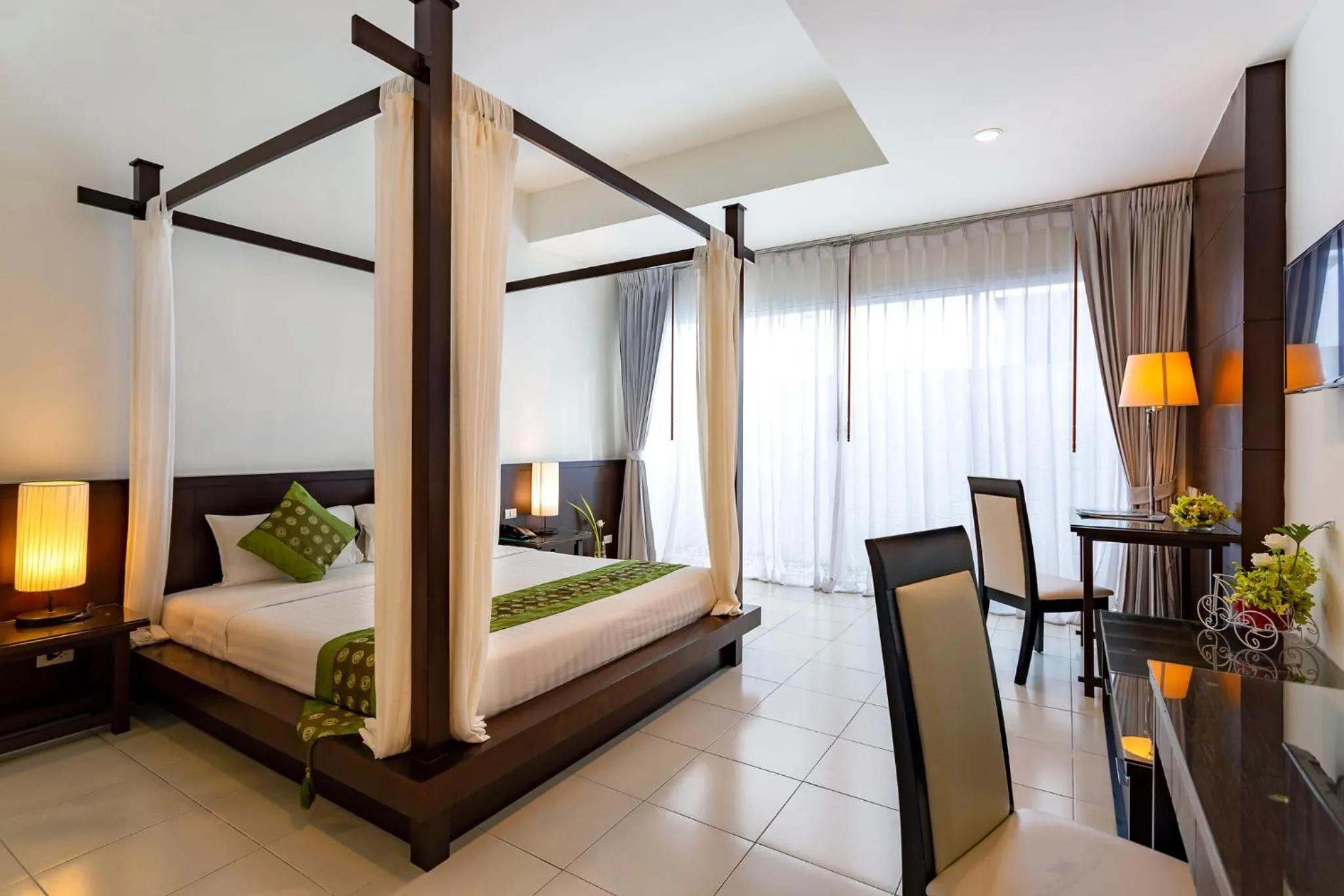 Palmery Pool Access Suite in The Palmery Resort