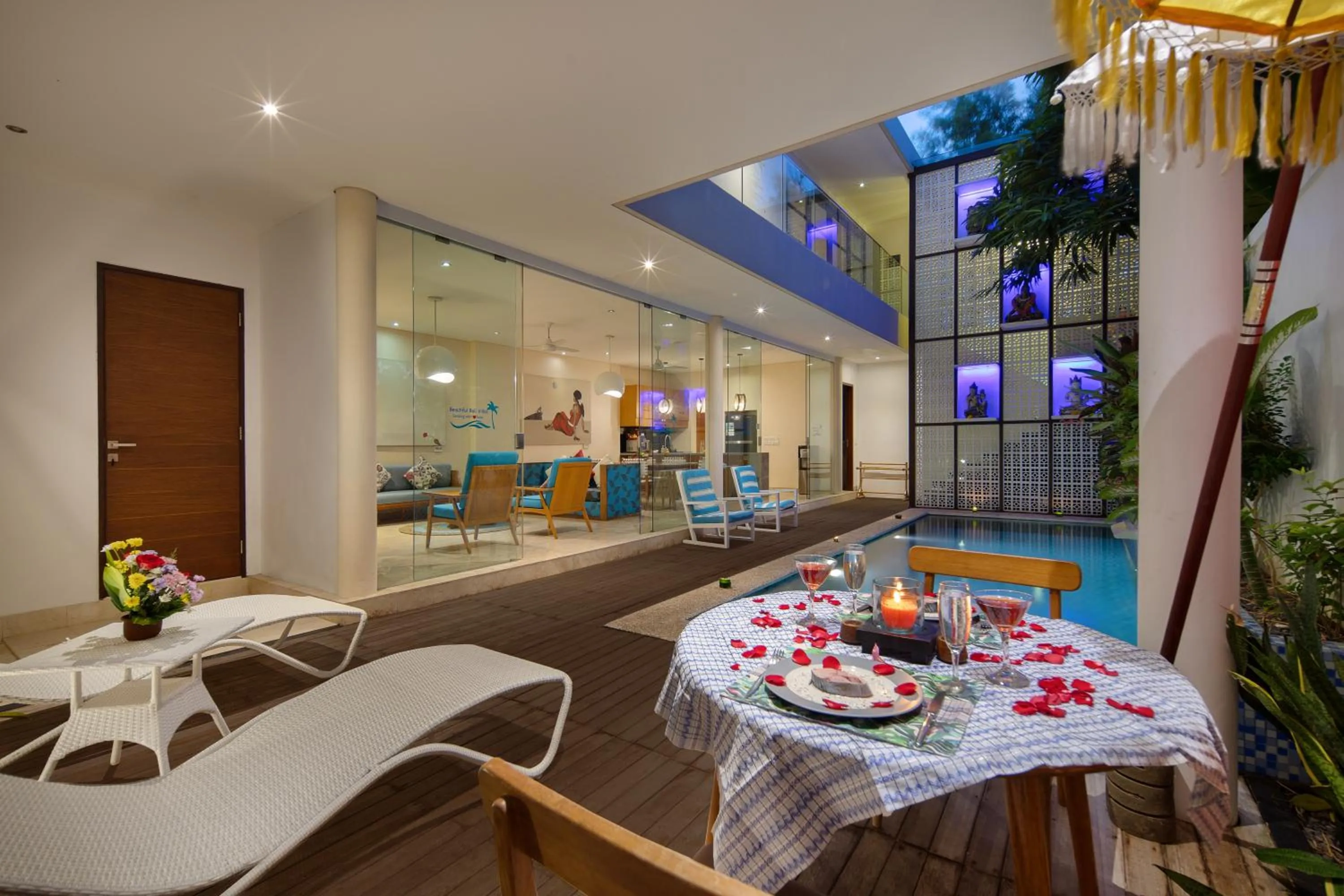 Four-Bedroom Villa with Private Pool and 6 mins walk to the beach in Beautiful Bali Villas