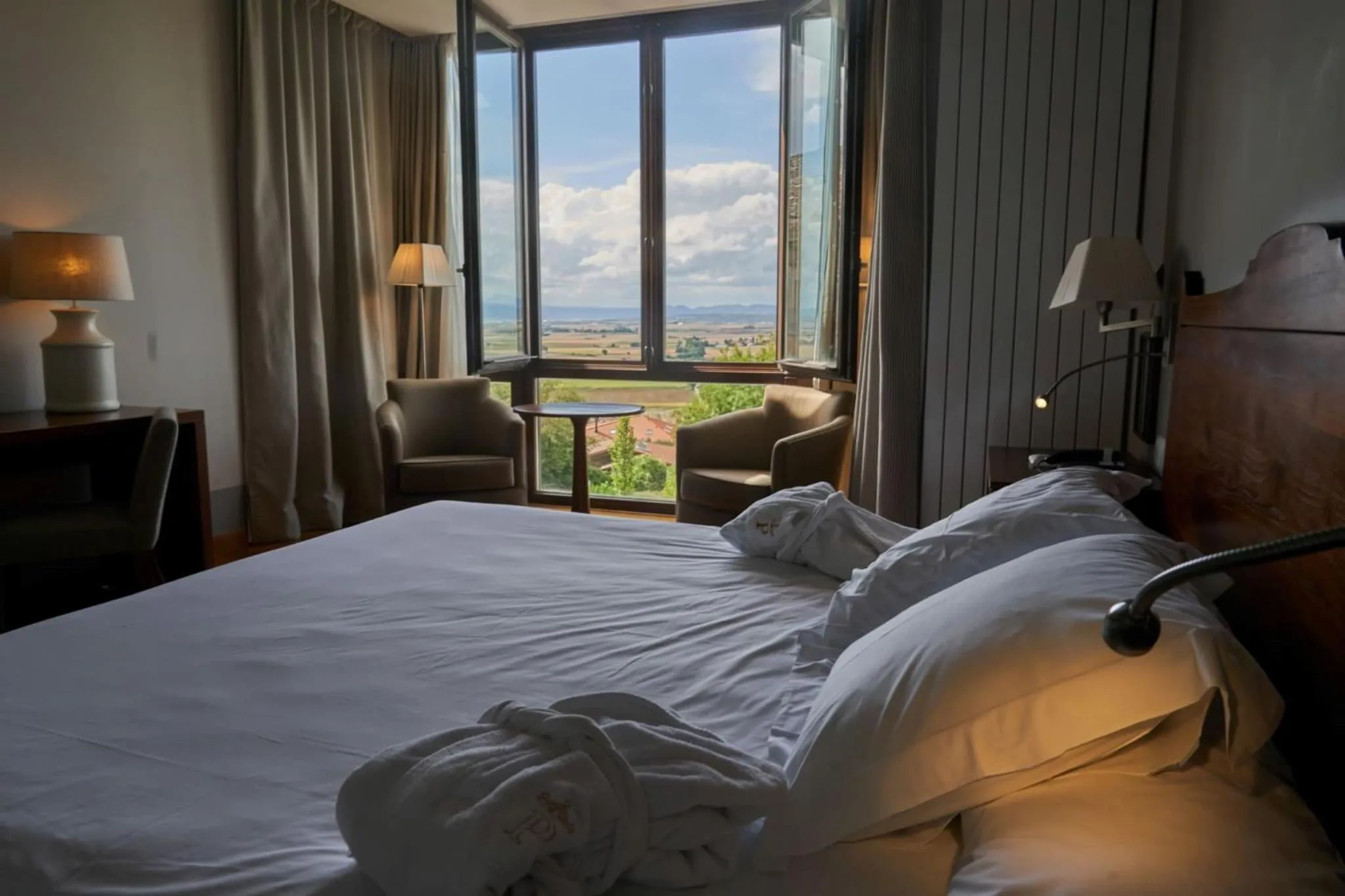 Superior Room in Parador de Argómaniz