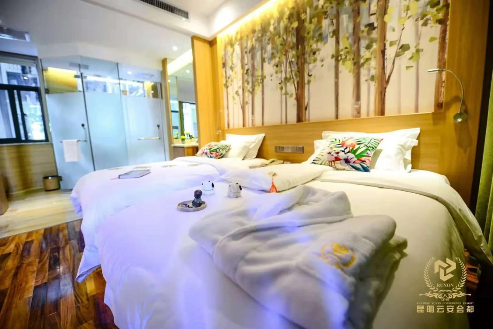 Classic Twin Room in Yun'an Huidu Hotel