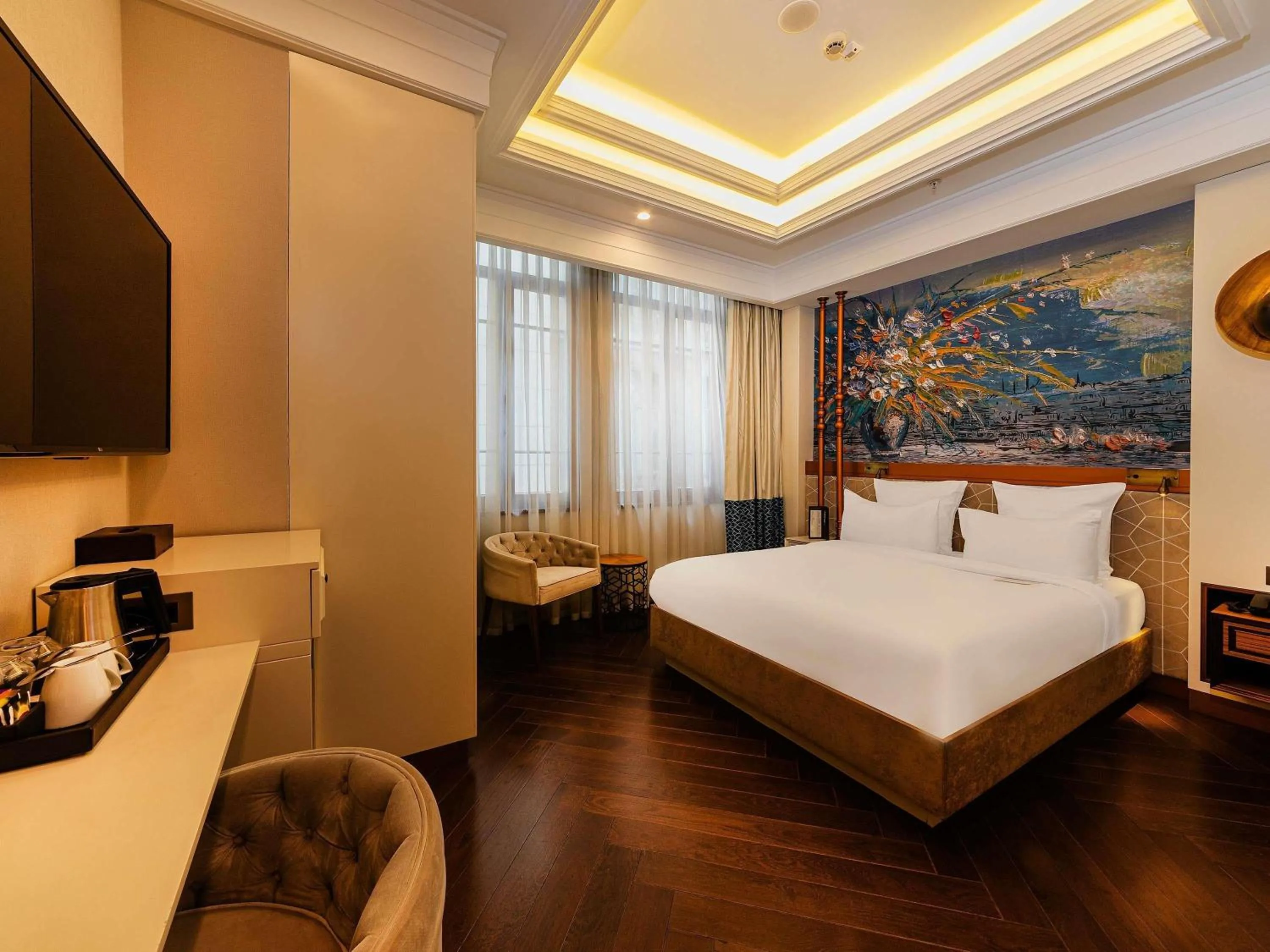 Deluxe Double Room in Mercure Istanbul Sirkeci